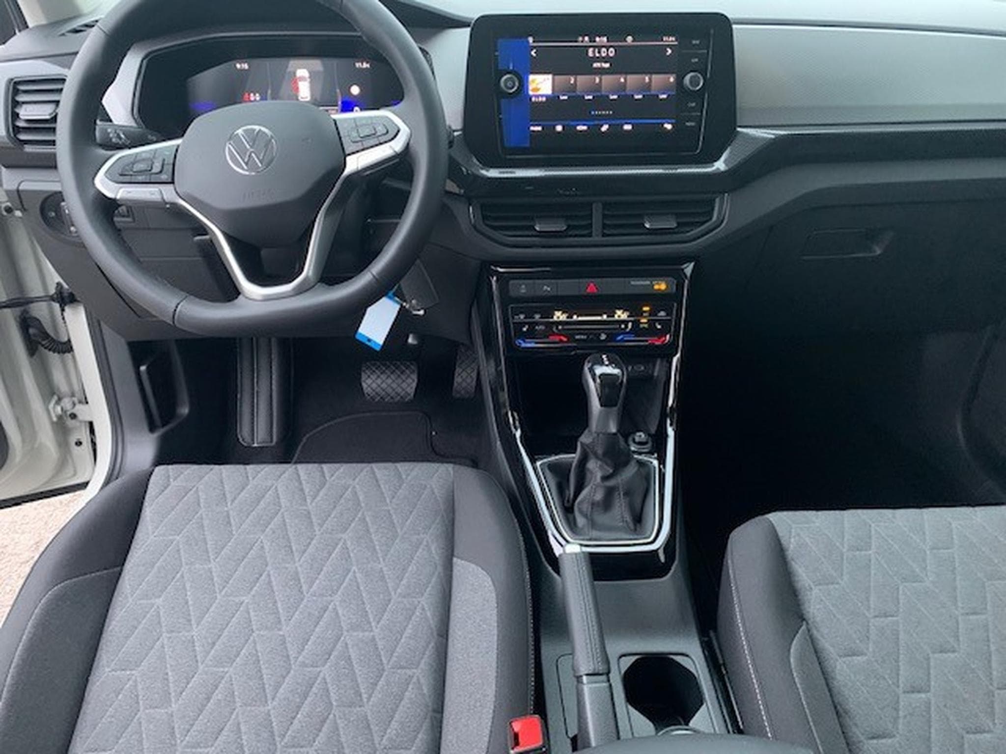 VW T-Cross LIFE 1.0TSI 116CV DSG7 (2026) - Photo 3