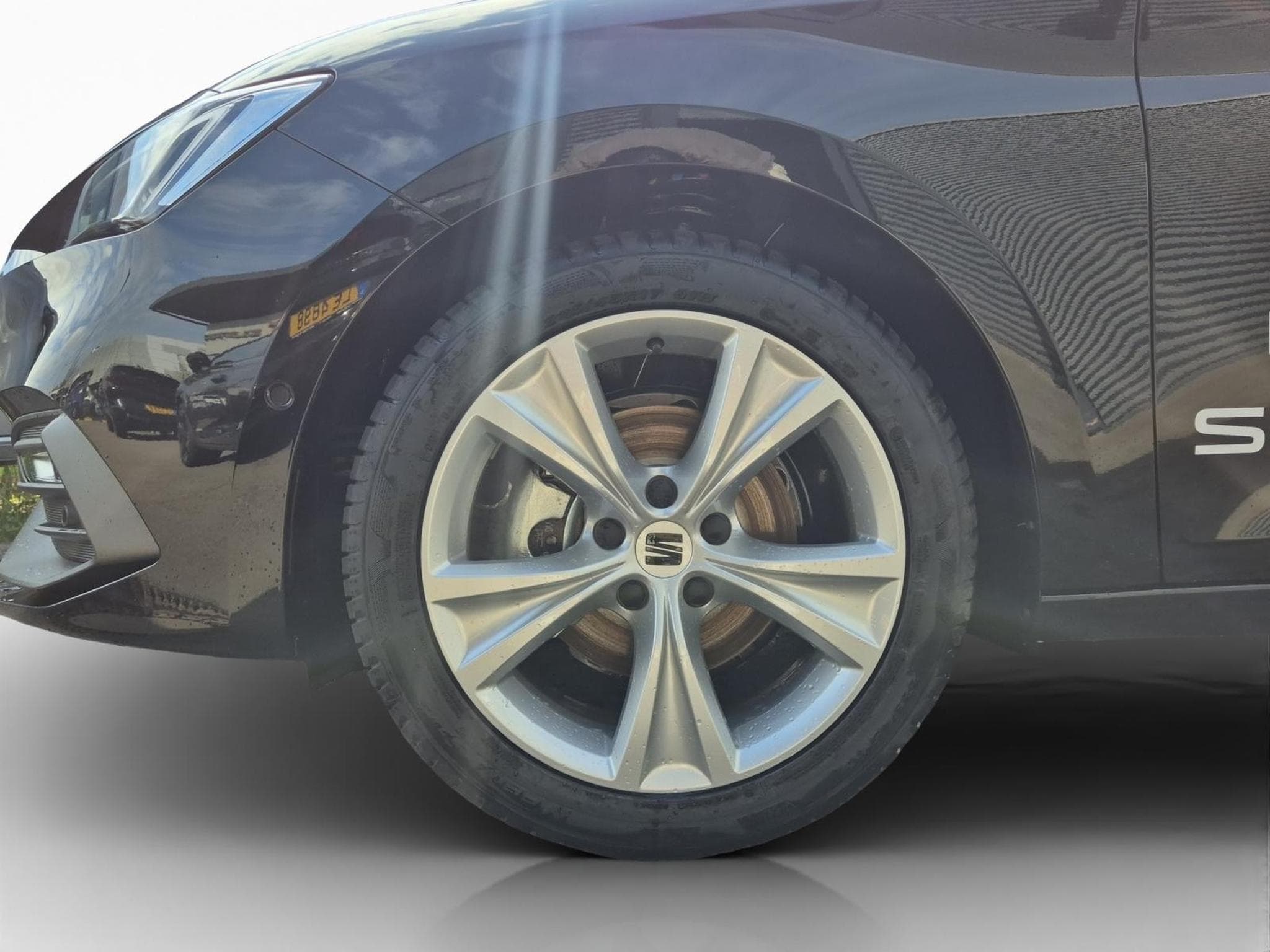 Seat Leon FR 1.5 eTSI 150ch (2026) - Foto 13
