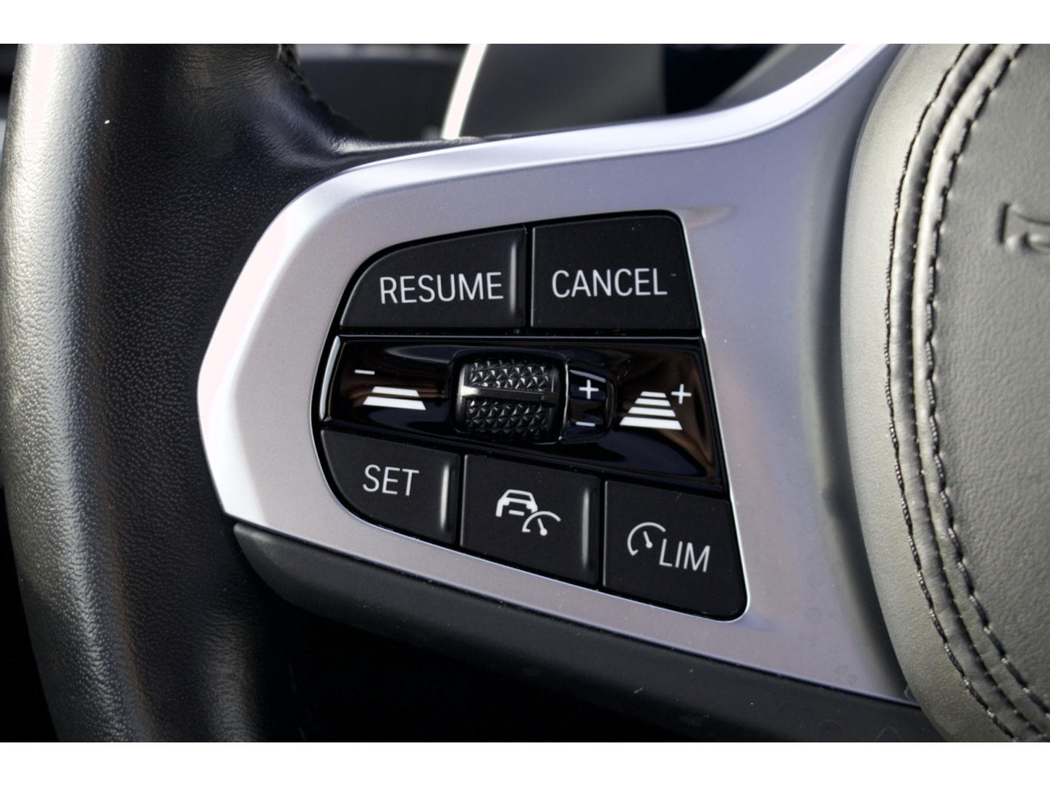 BMW X3 xDrive30e Aut. Pack M Sport ACC AHK 20" Pano. (2024) - Foto 14