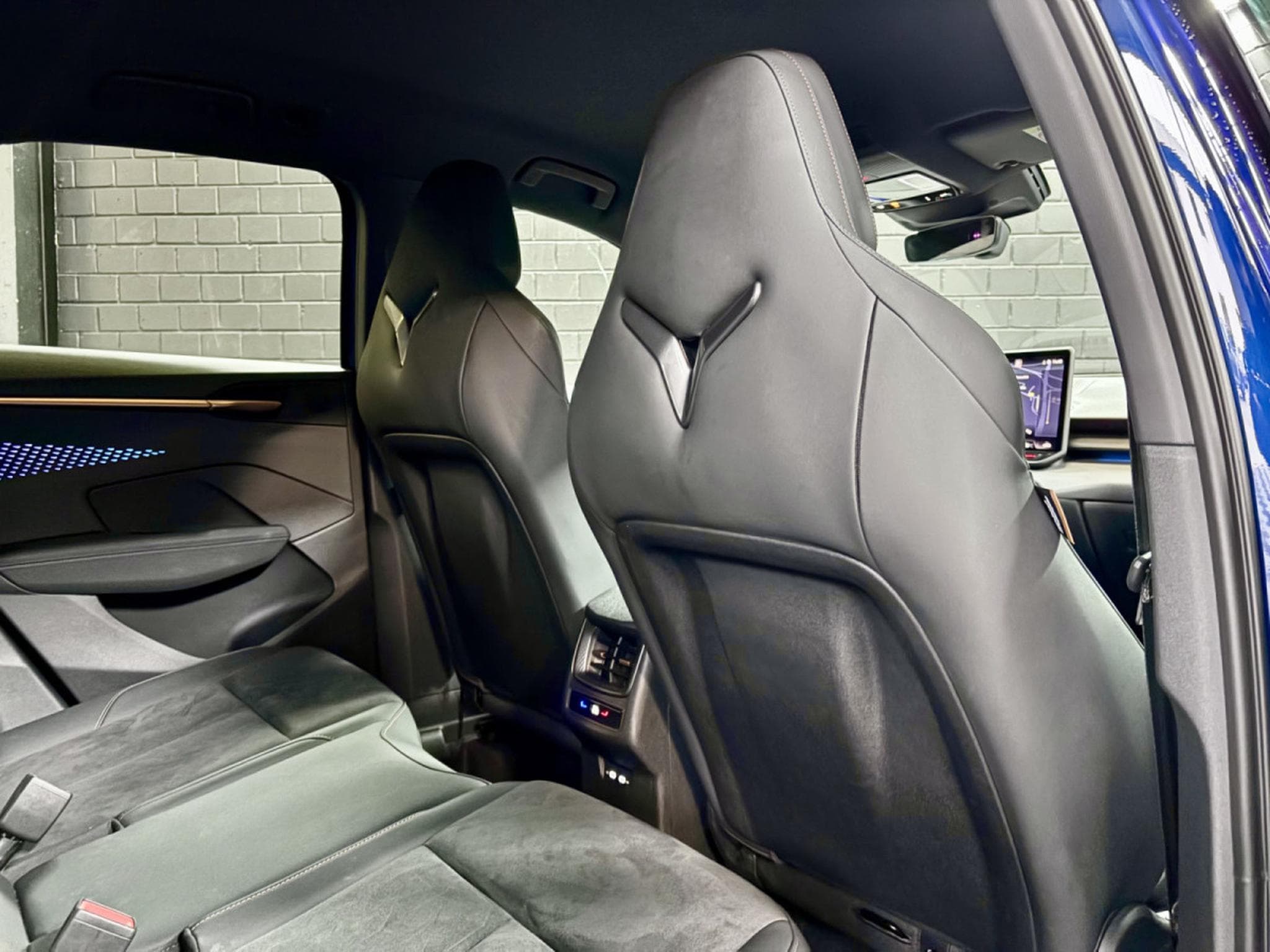 Cupra Terramar 1.5 eTSI 150 CV *TETE HAUTE* *360°* VSS* (2025) - Foto 18