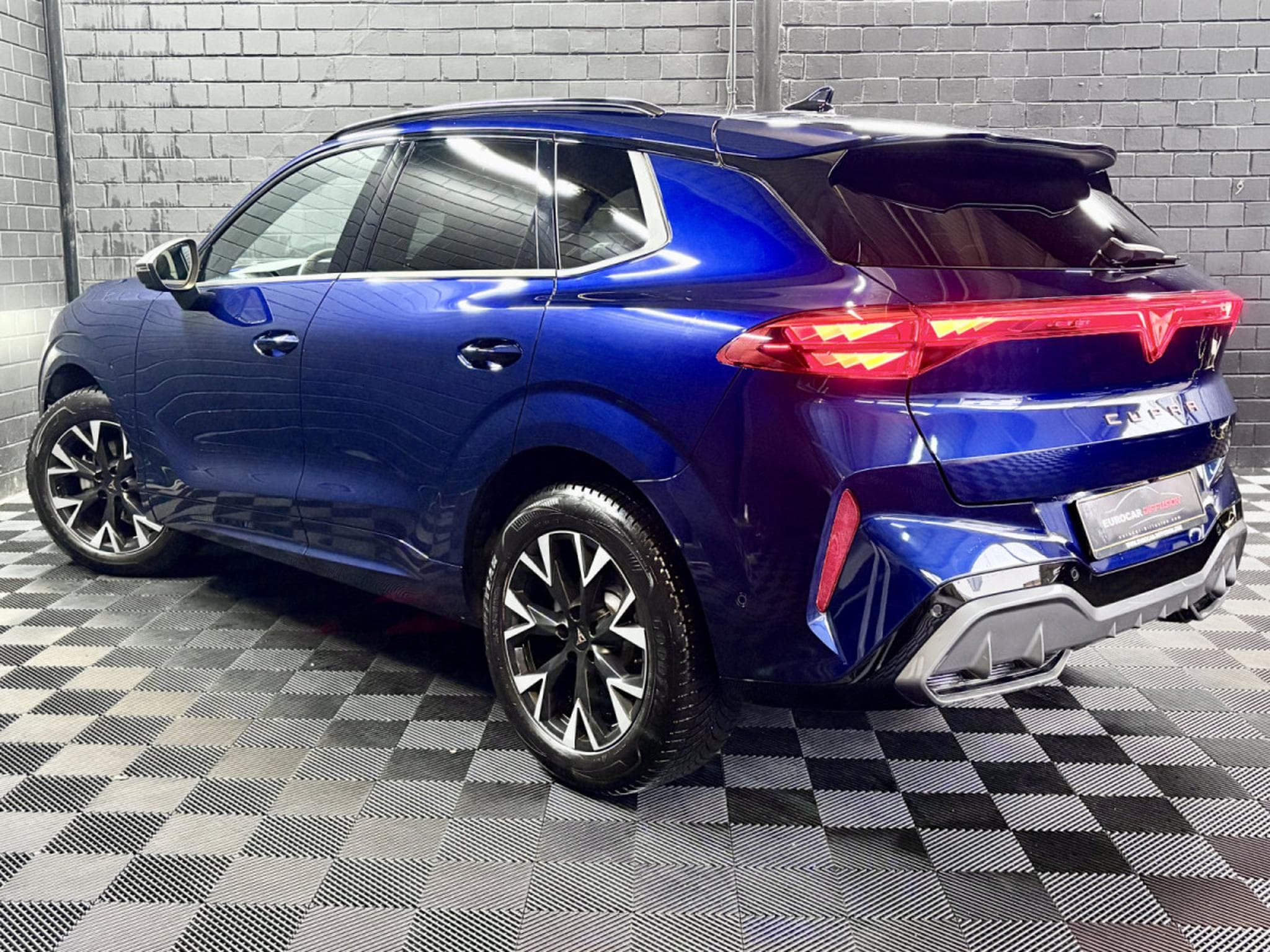 Cupra Terramar 1.5 eTSI 150 CV *TETE HAUTE* *360°* VSS* (2025) - Foto 4