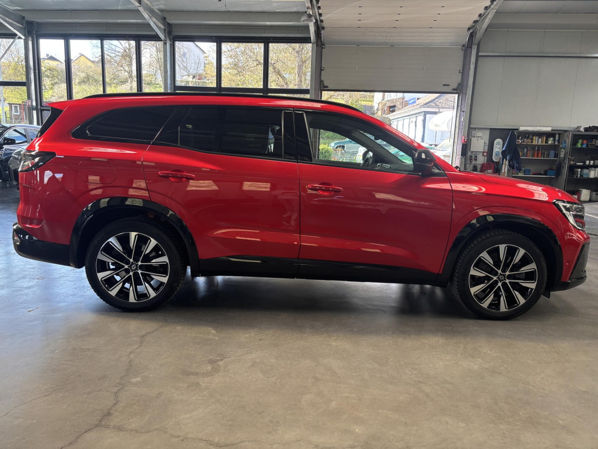 Renault Espace 1.2 E-Tech Iconic Full Hybrid 4 Control (2024) - Foto 2