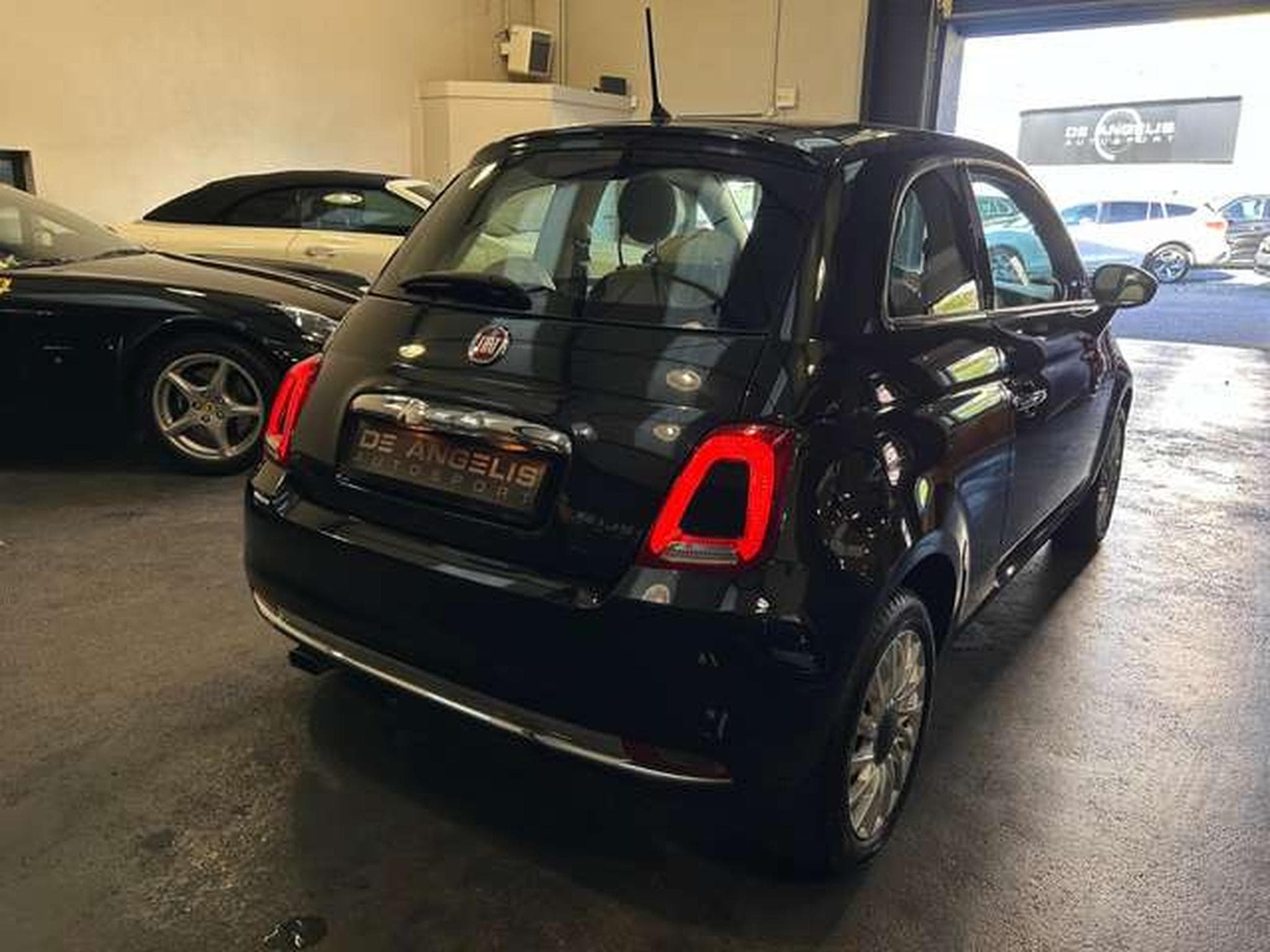 Fiat 500 1.2 69 LOUNGE (2018) - Photo 4