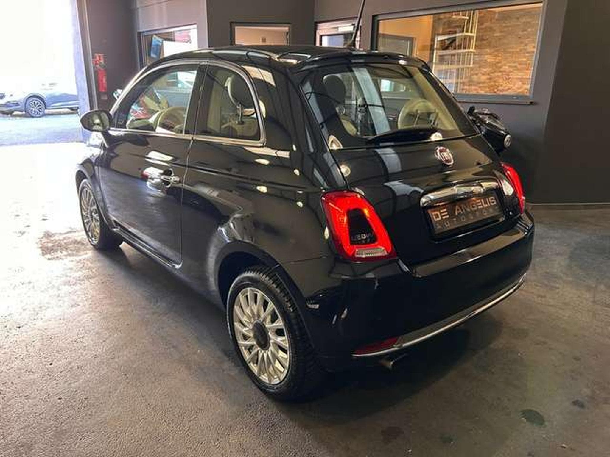 Fiat 500 1.2 69 LOUNGE (2018) - Photo 5
