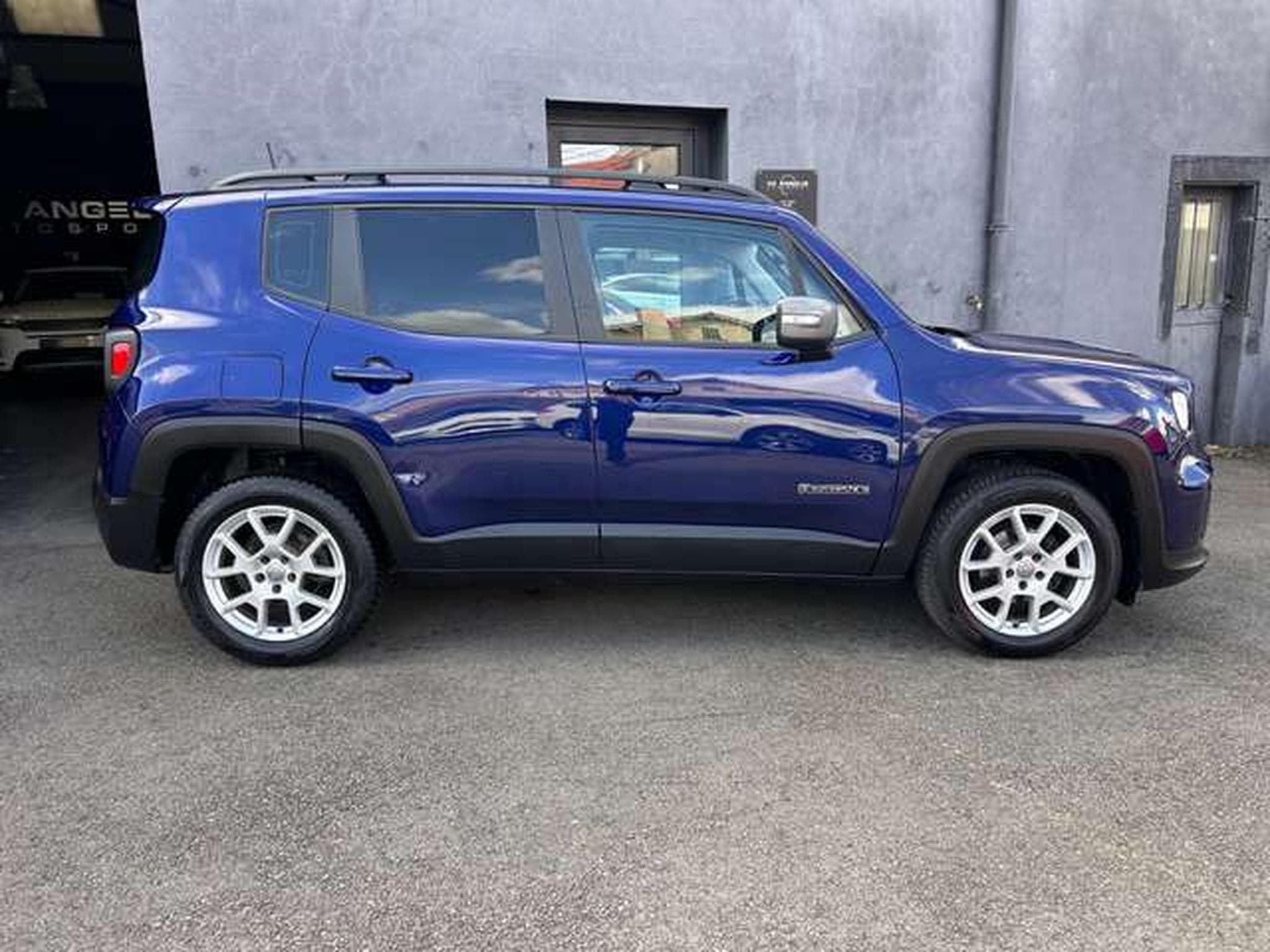 Jeep Renegade 1,6 JTD 120 LIMITED (2020) - Photo 10