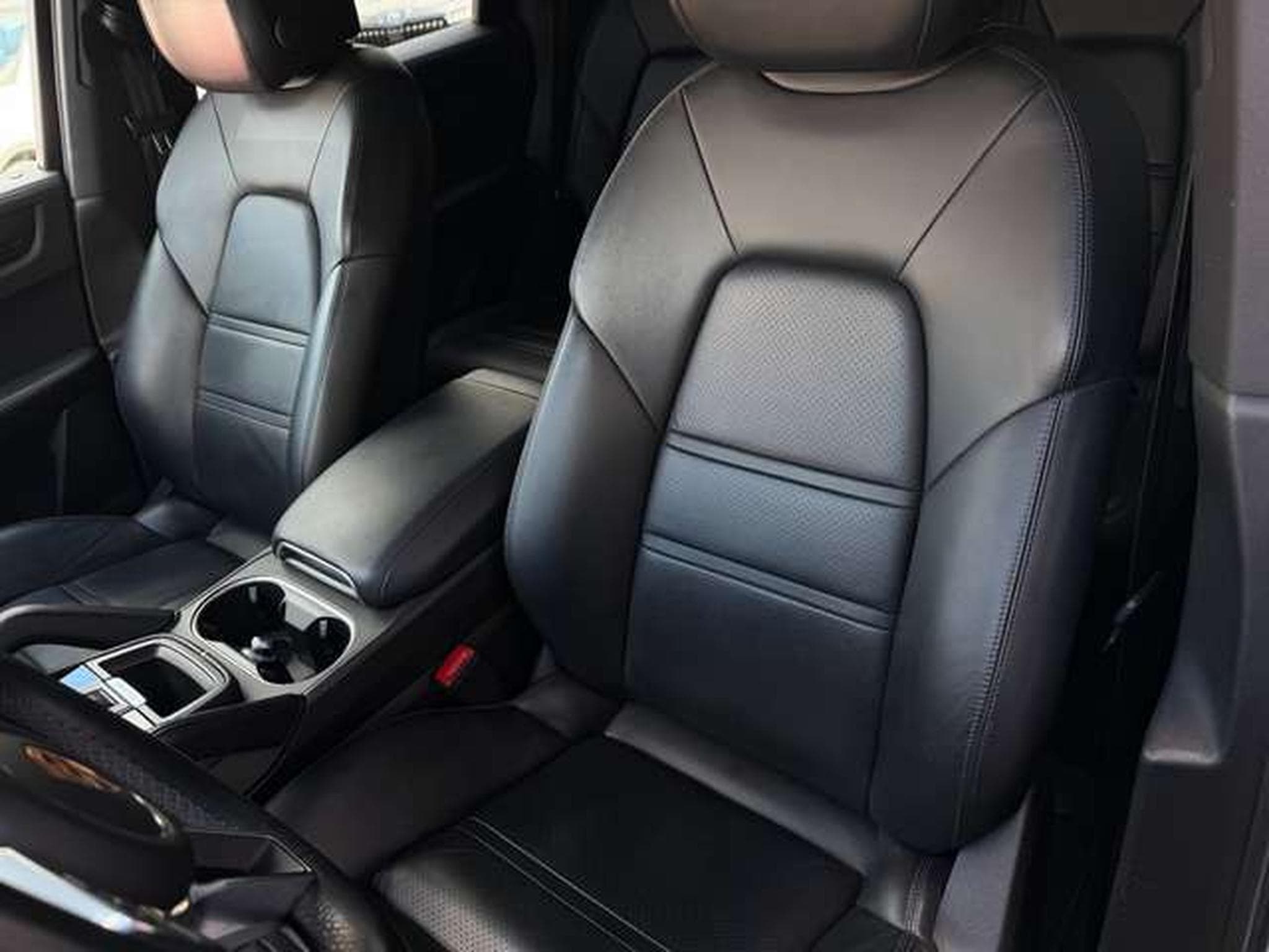 Porsche Cayenne 3.0 462 E-HYBRID (2018) - Photo 14