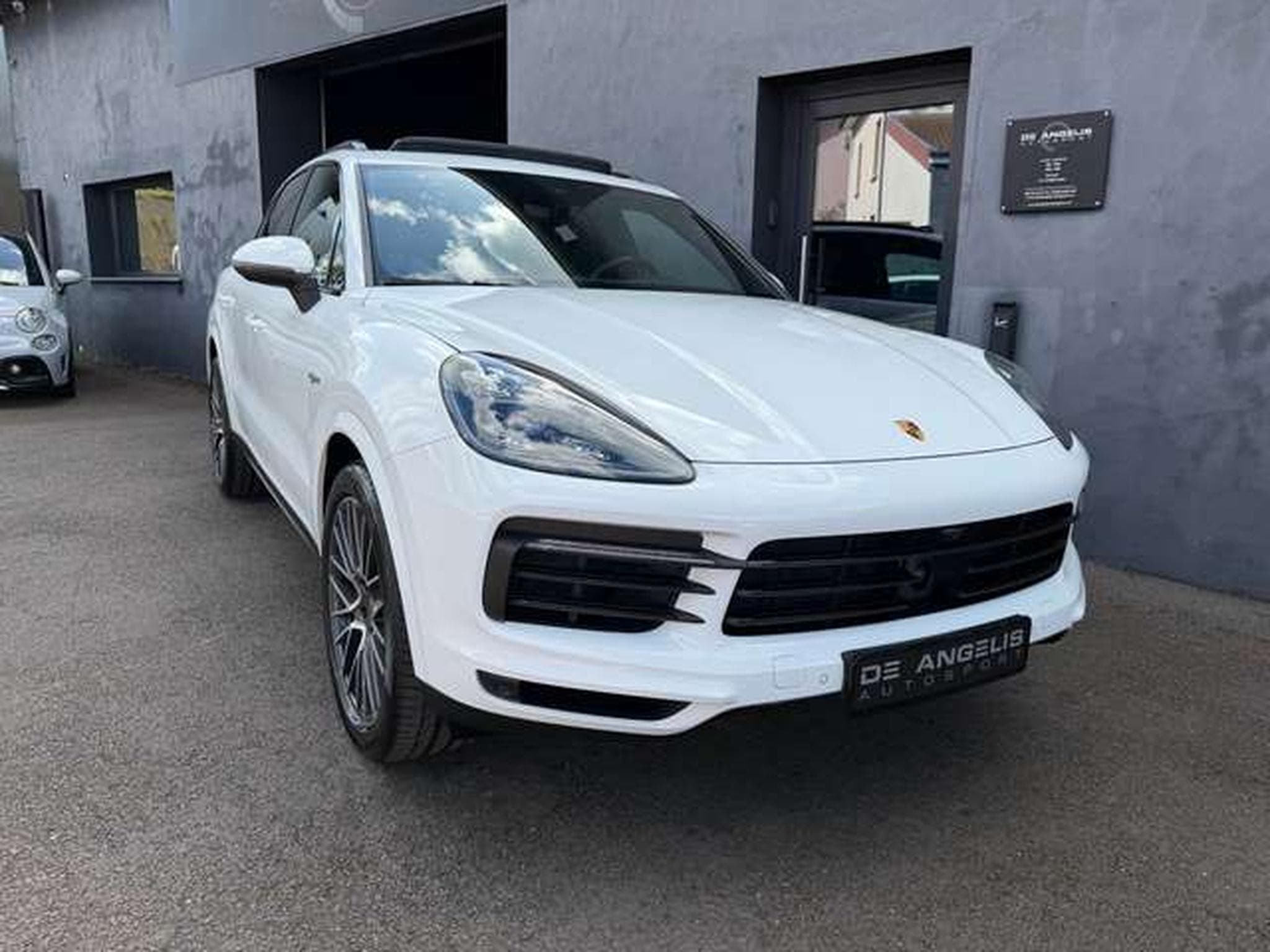 Porsche Cayenne 3.0 462 E-HYBRID (2018) - Photo 9