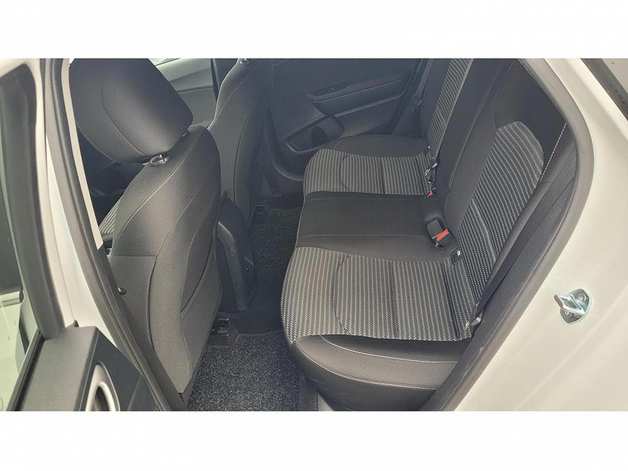 Kia Ceed (2025) - Photo 9