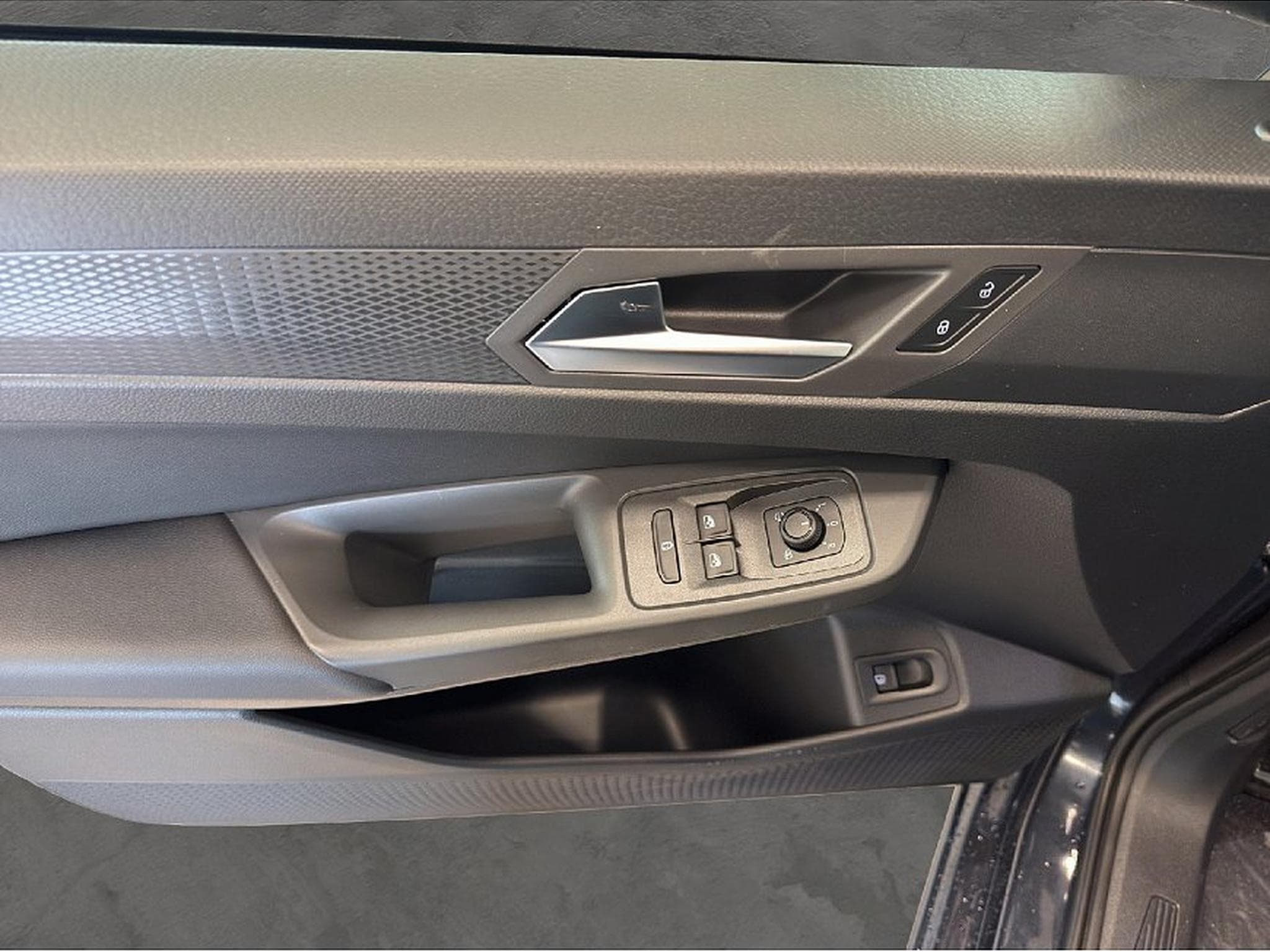 VW Caddy (2026) - Photo 10