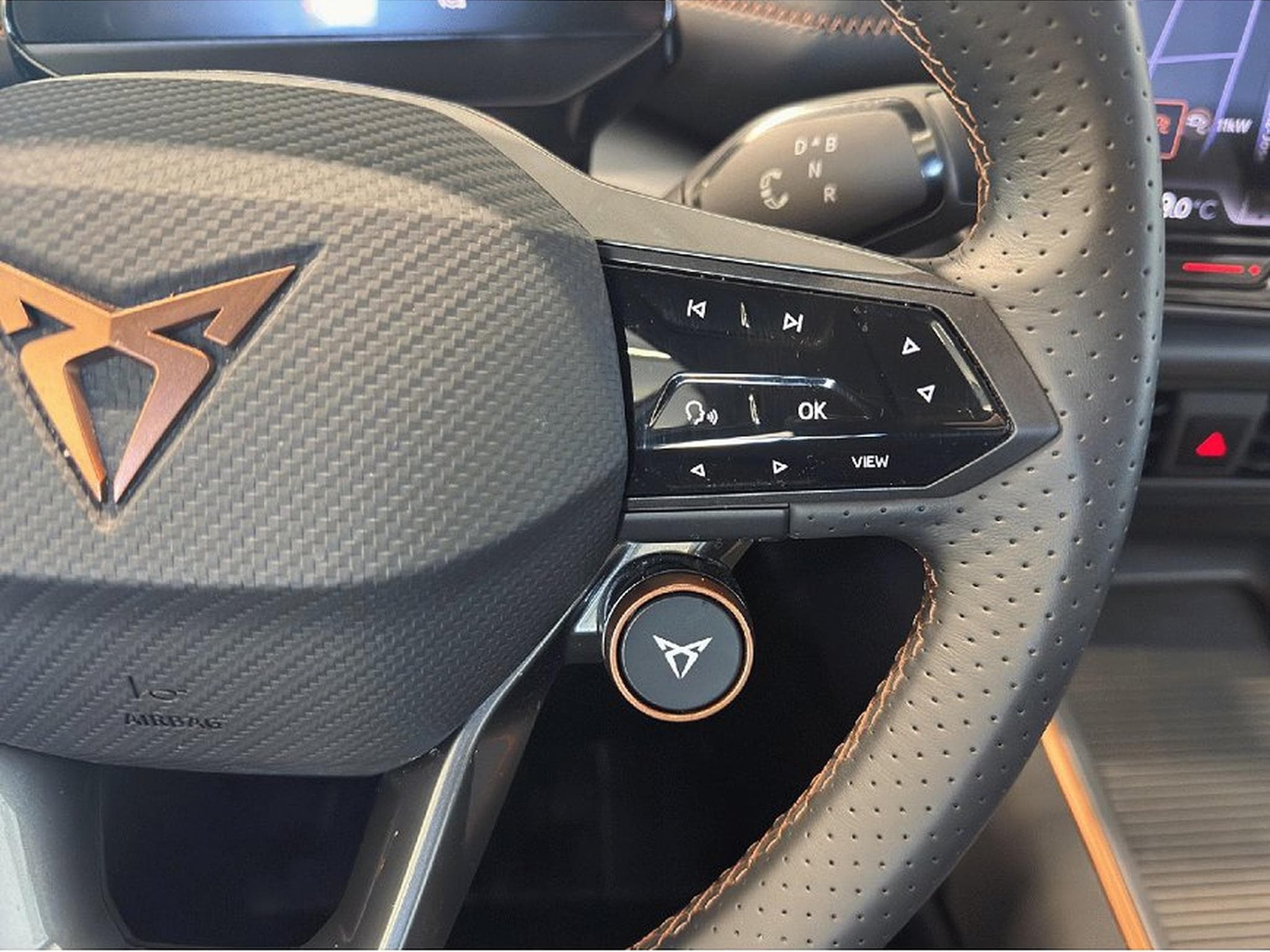 Cupra Born (2025) - Photo 16