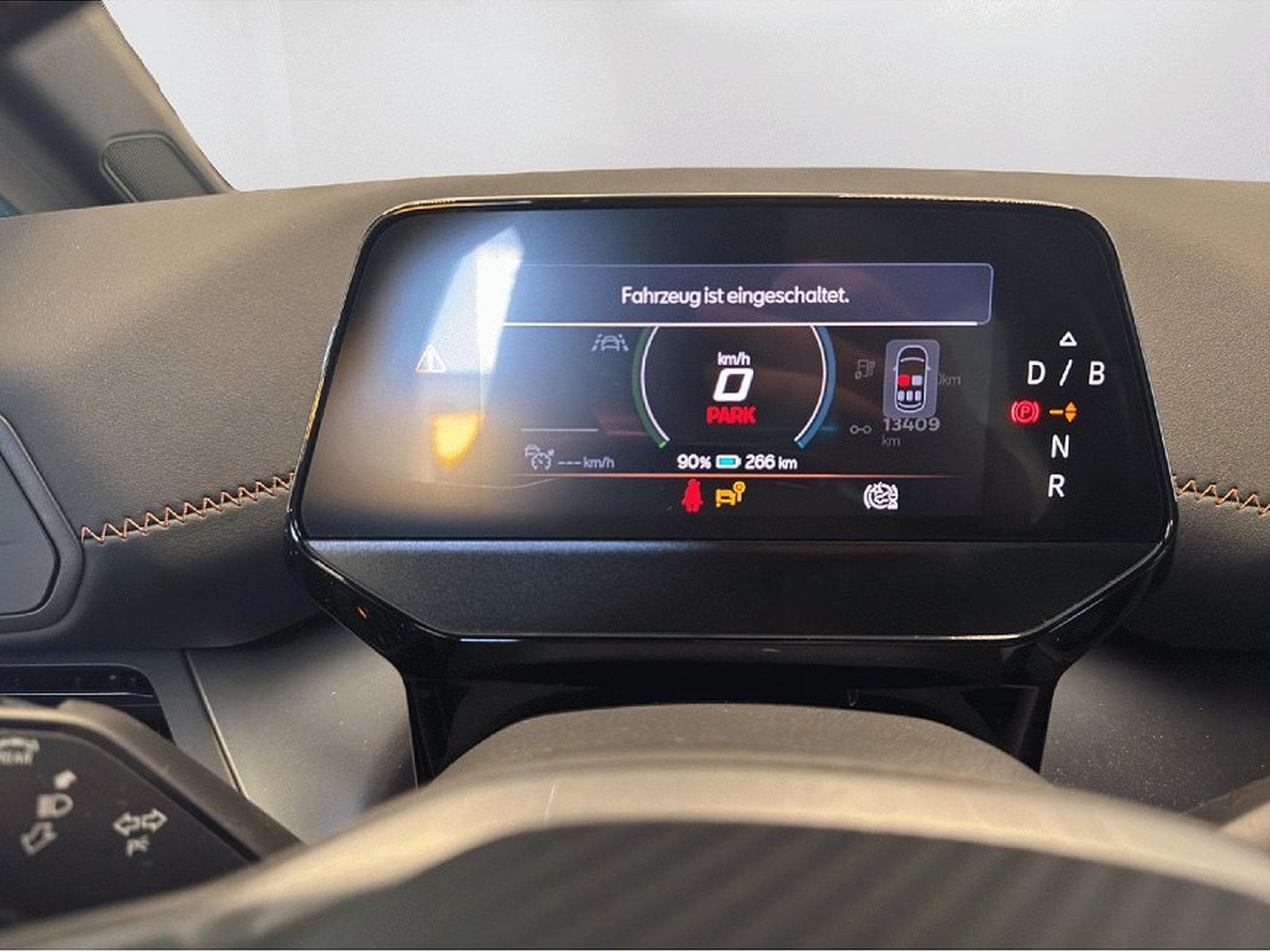 Cupra Born (2025) - Photo 18