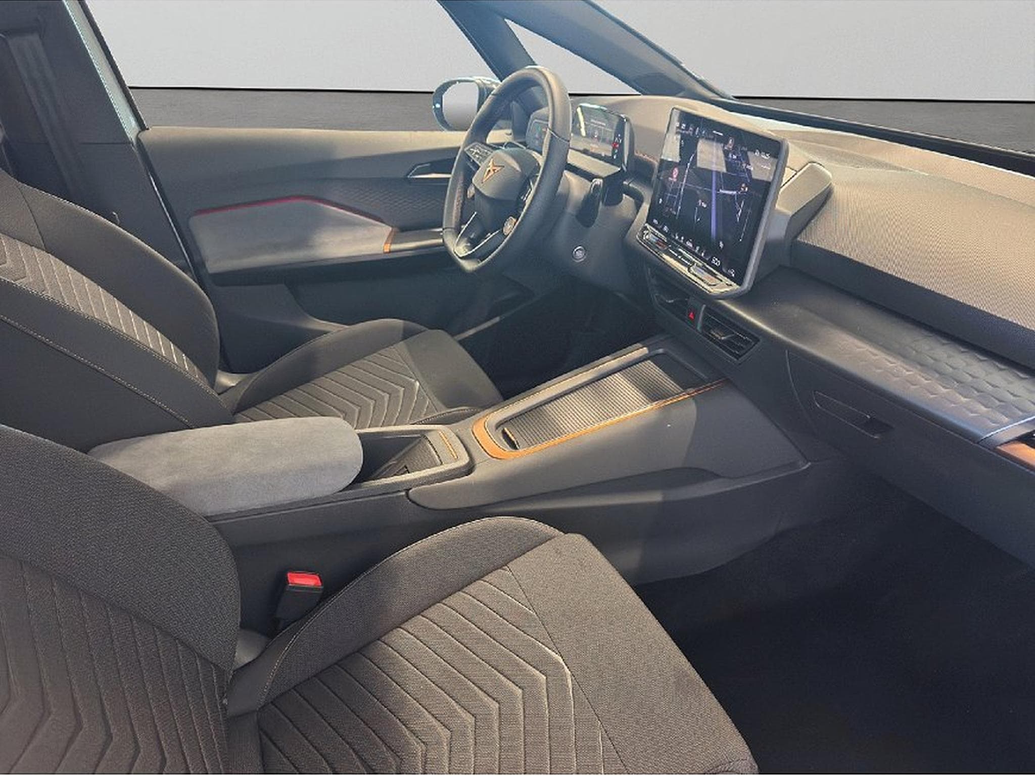 Cupra Born (2025) - Photo 20