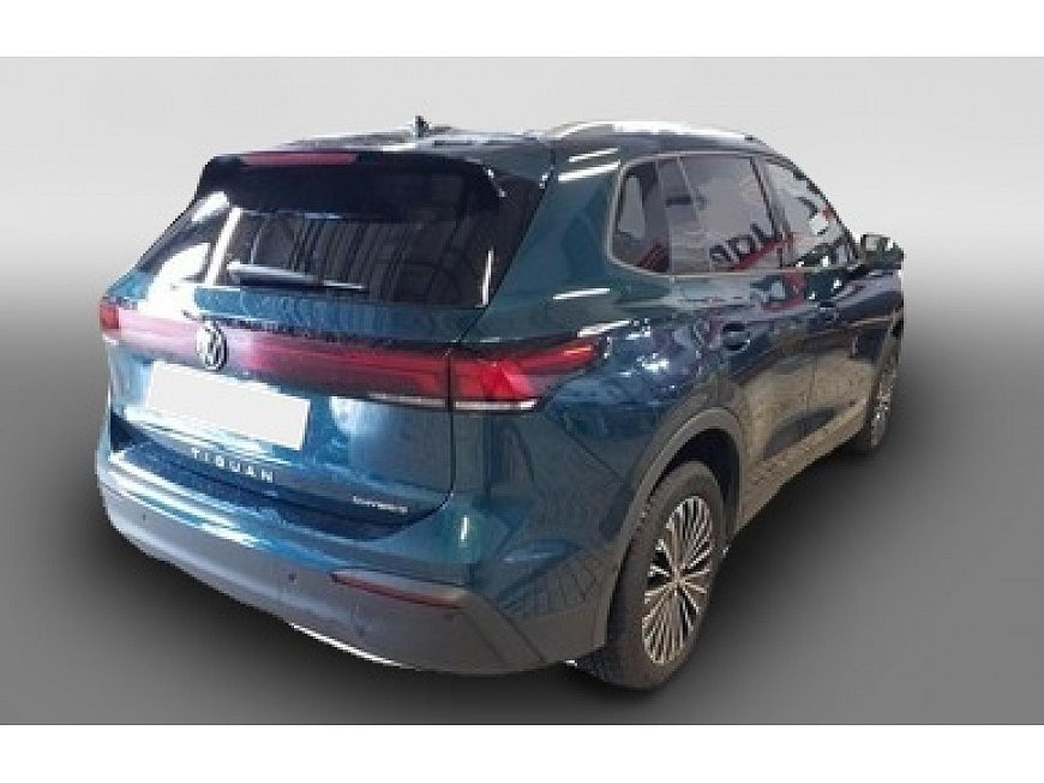 VW Tiguan (2025) - Photo 2