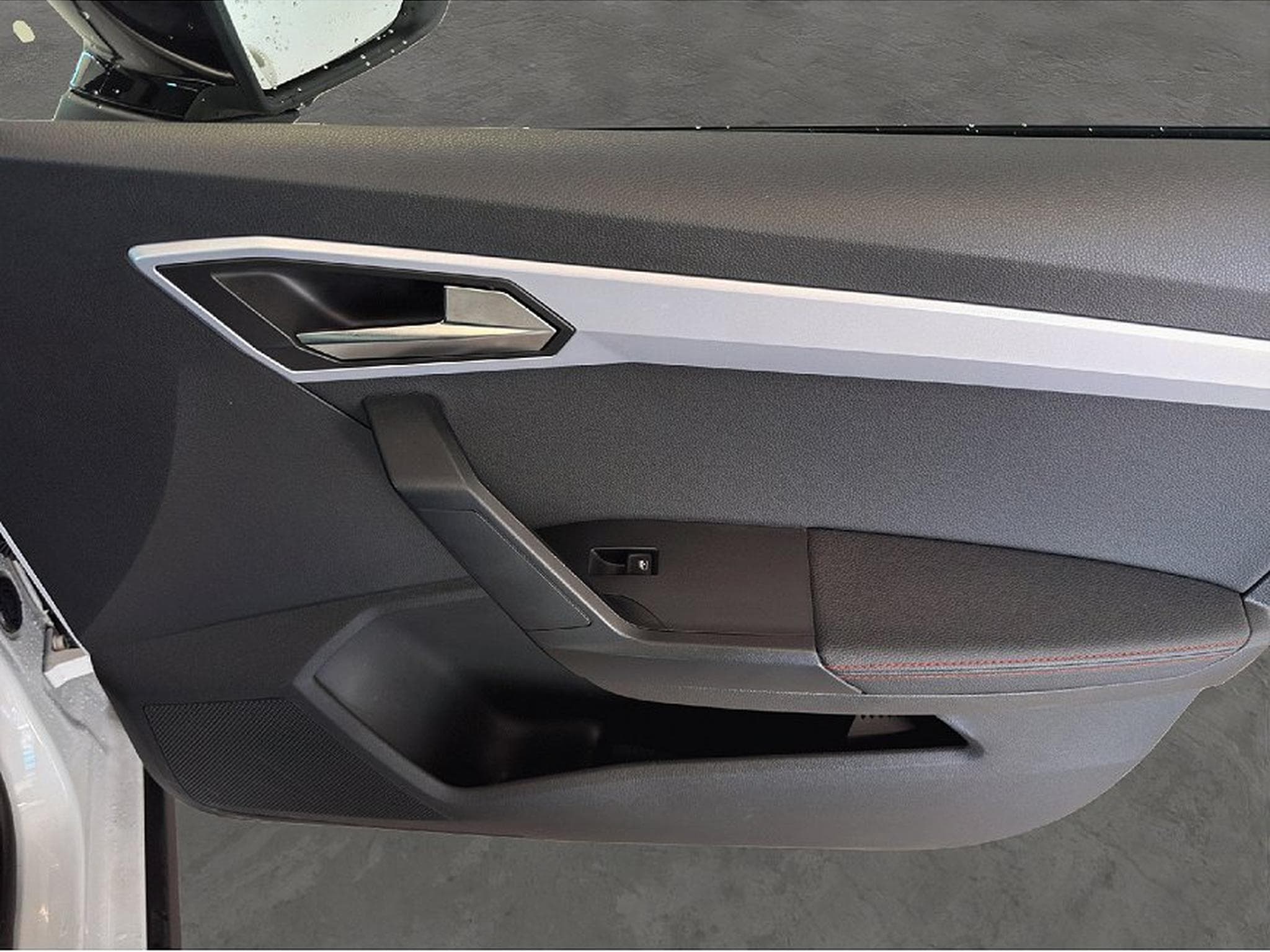 Seat Arona (2025) - Photo 19