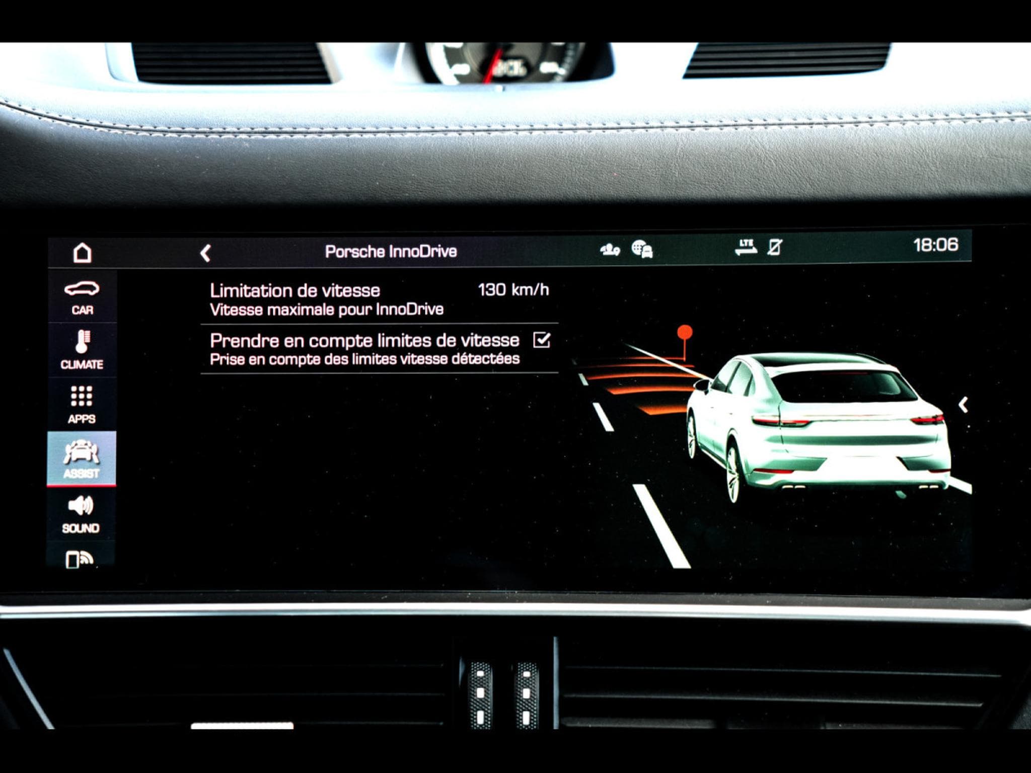 Porsche Cayenne TURBO COUPE TIPTRONIC – MOONLIGHT BLUE (2020) - Photo 23