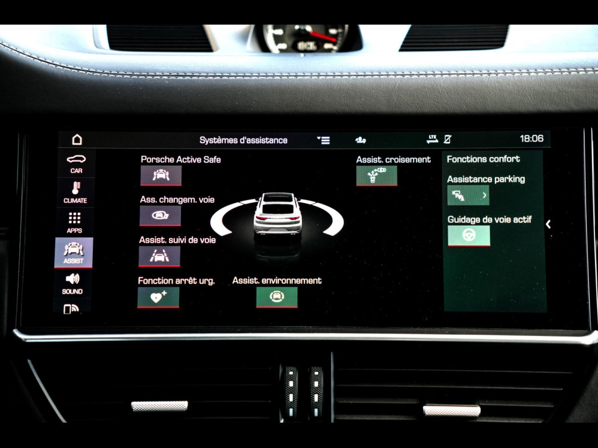 Porsche Cayenne TURBO COUPE TIPTRONIC – MOONLIGHT BLUE (2020) - Photo 25