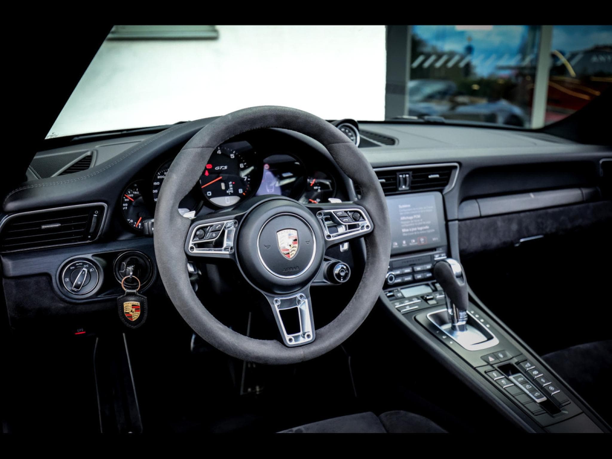 Porsche 911 .2 911 CARRERA GTS CABRIOLET PDK – PORSCHE APPROVED 01/2027 (2018) - Photo 9