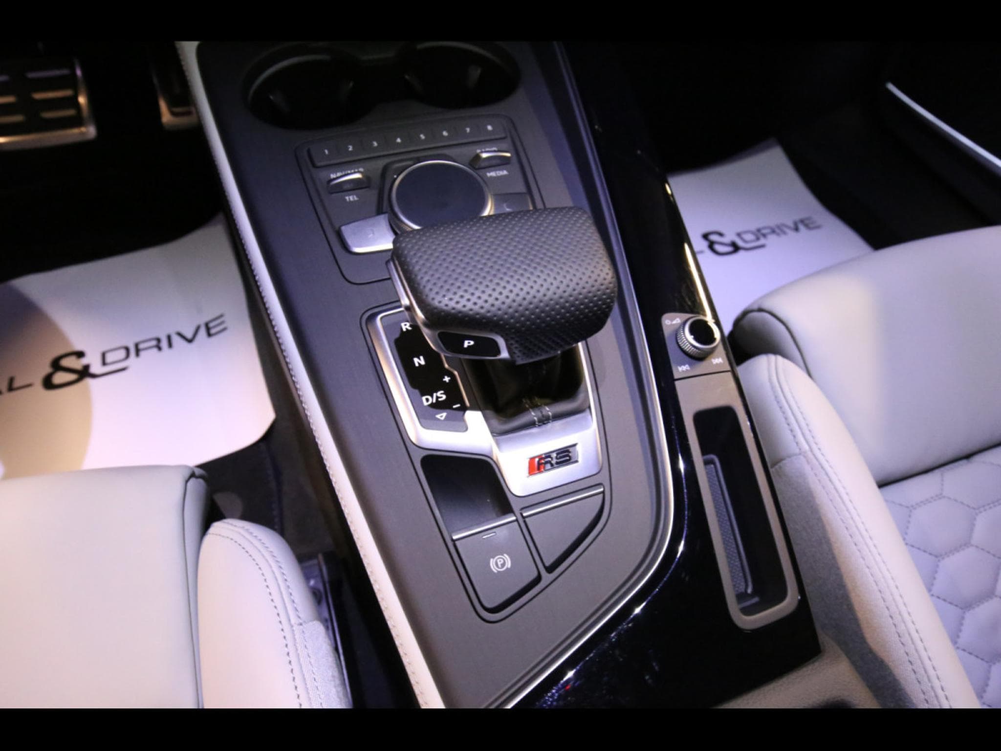 Audi RS4 AVANT 2.9 TFSI QUATTRO TIPTRONIC – PACK DYNAMIQUE (v/max 280 (2018) - Photo 12