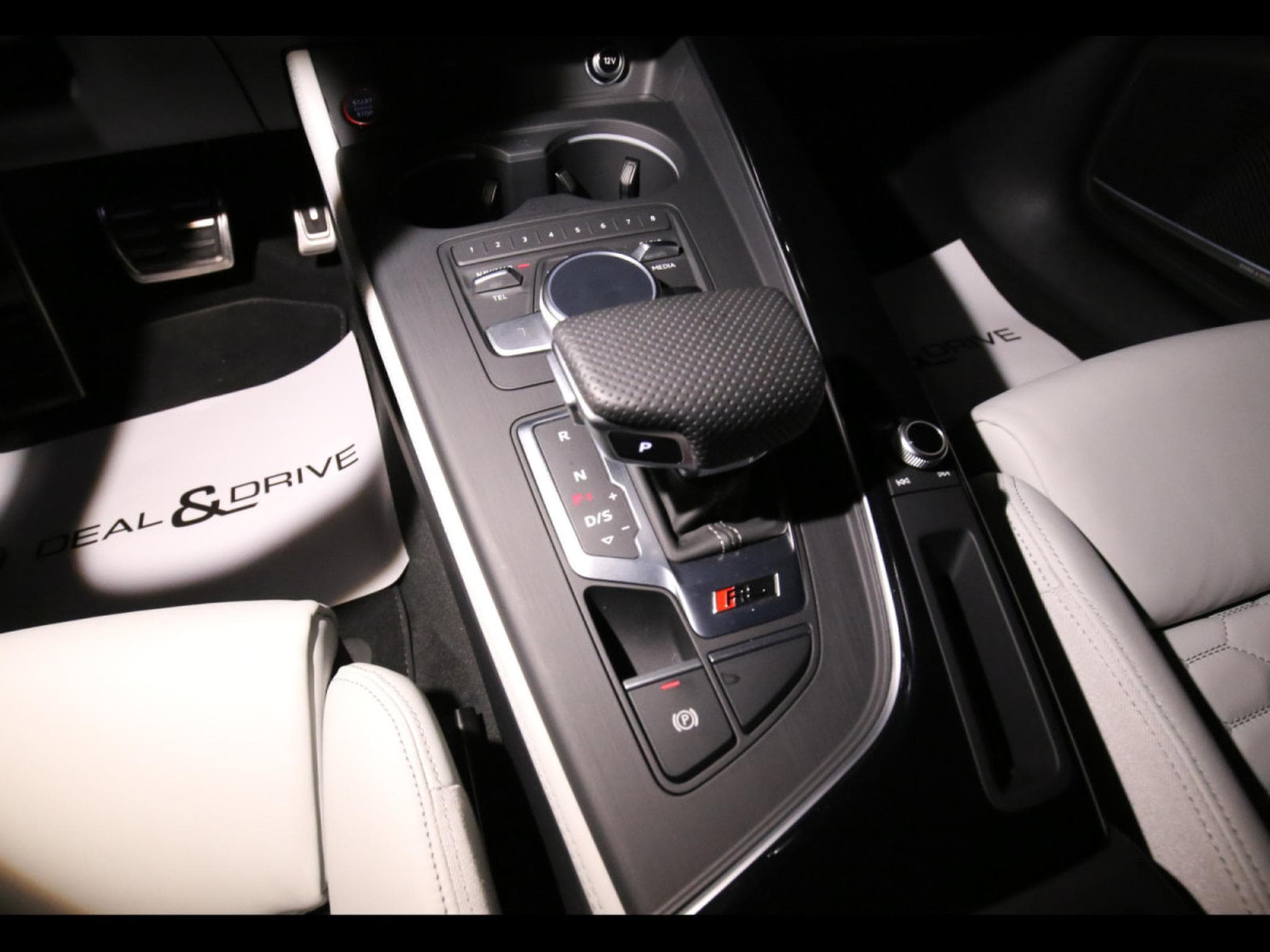 Audi RS4 AVANT 2.9 TFSI QUATTRO TIPTRONIC – PACK DYNAMIQUE (v/max 280 (2018) - Photo 25