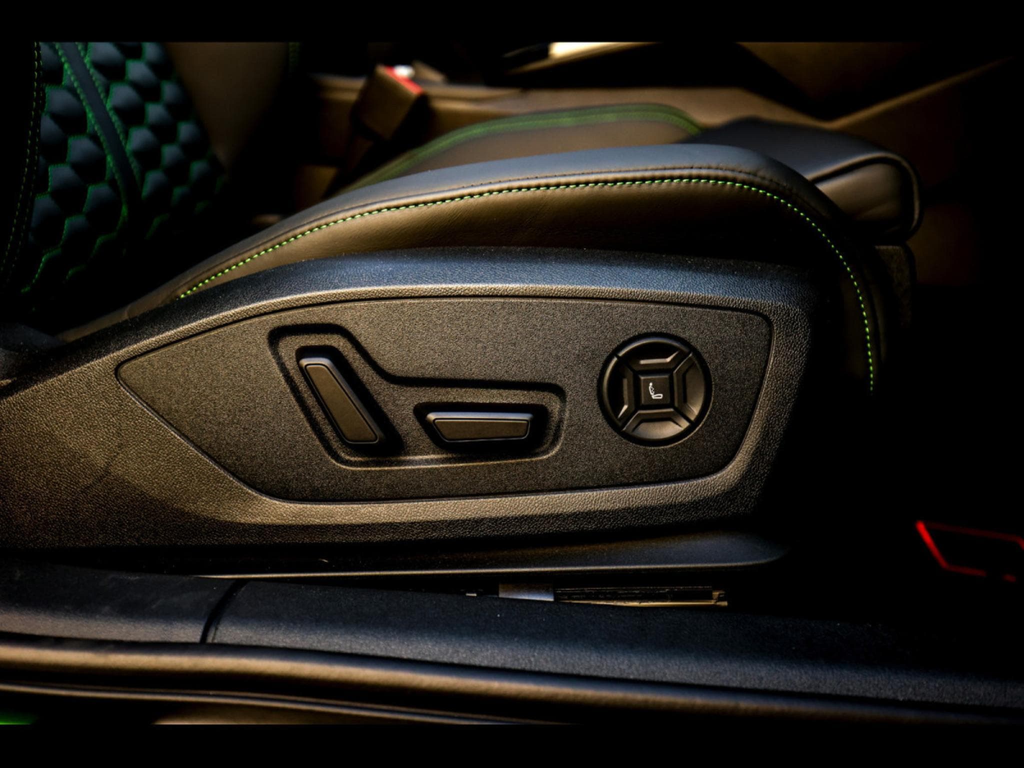 Audi RS3 SPORTBACK 2.5 TFSI QUATTRO S-TRONIC – PACK CARBONE RS – WARR (2025) - Photo 18