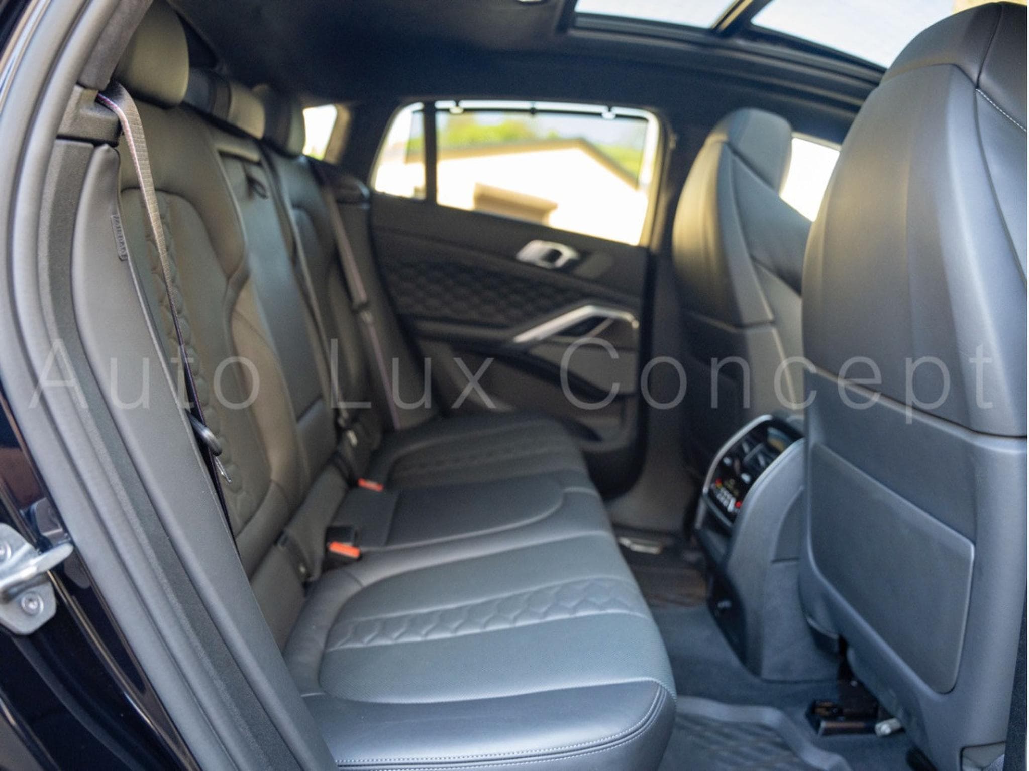 BMW X6M Competition (2020) - Photo 7