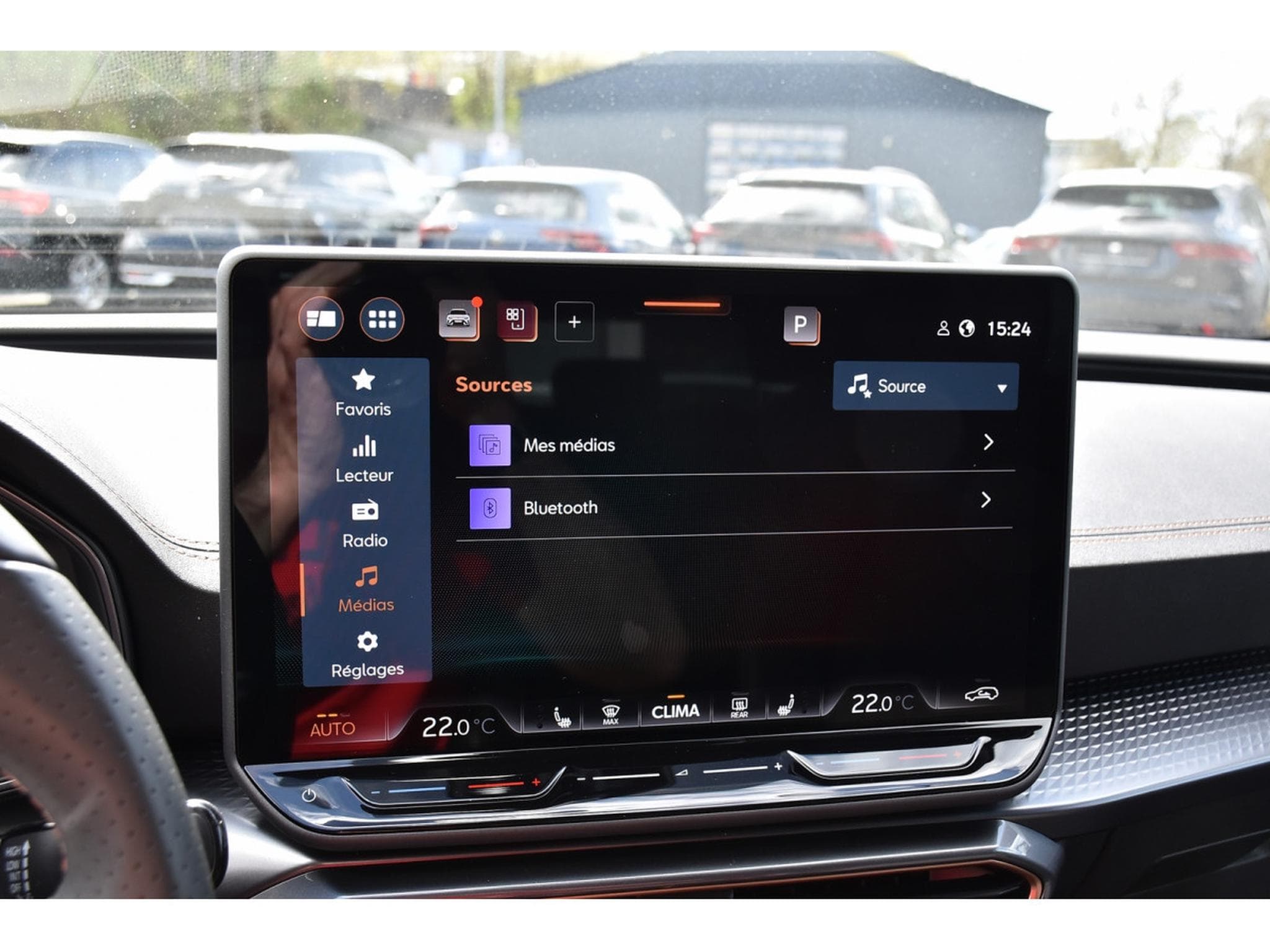 Cupra Leon ST 1.5 eTSI DSG ACC LANE CAM SG CHFF NEUVE (2026) - Foto 10