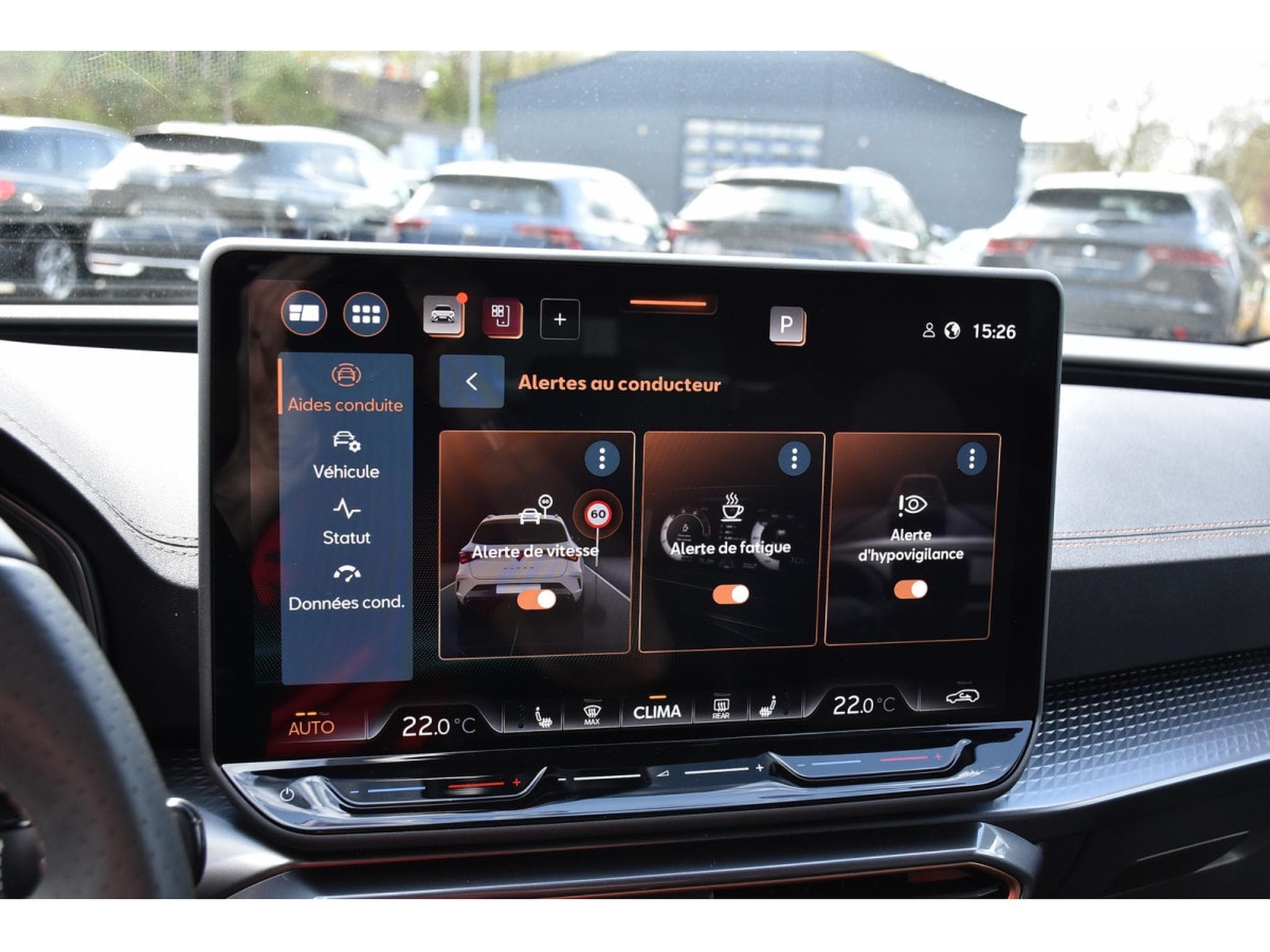 Cupra Leon ST 1.5 eTSI DSG ACC LANE CAM SG CHFF NEUVE (2026) - Foto 15