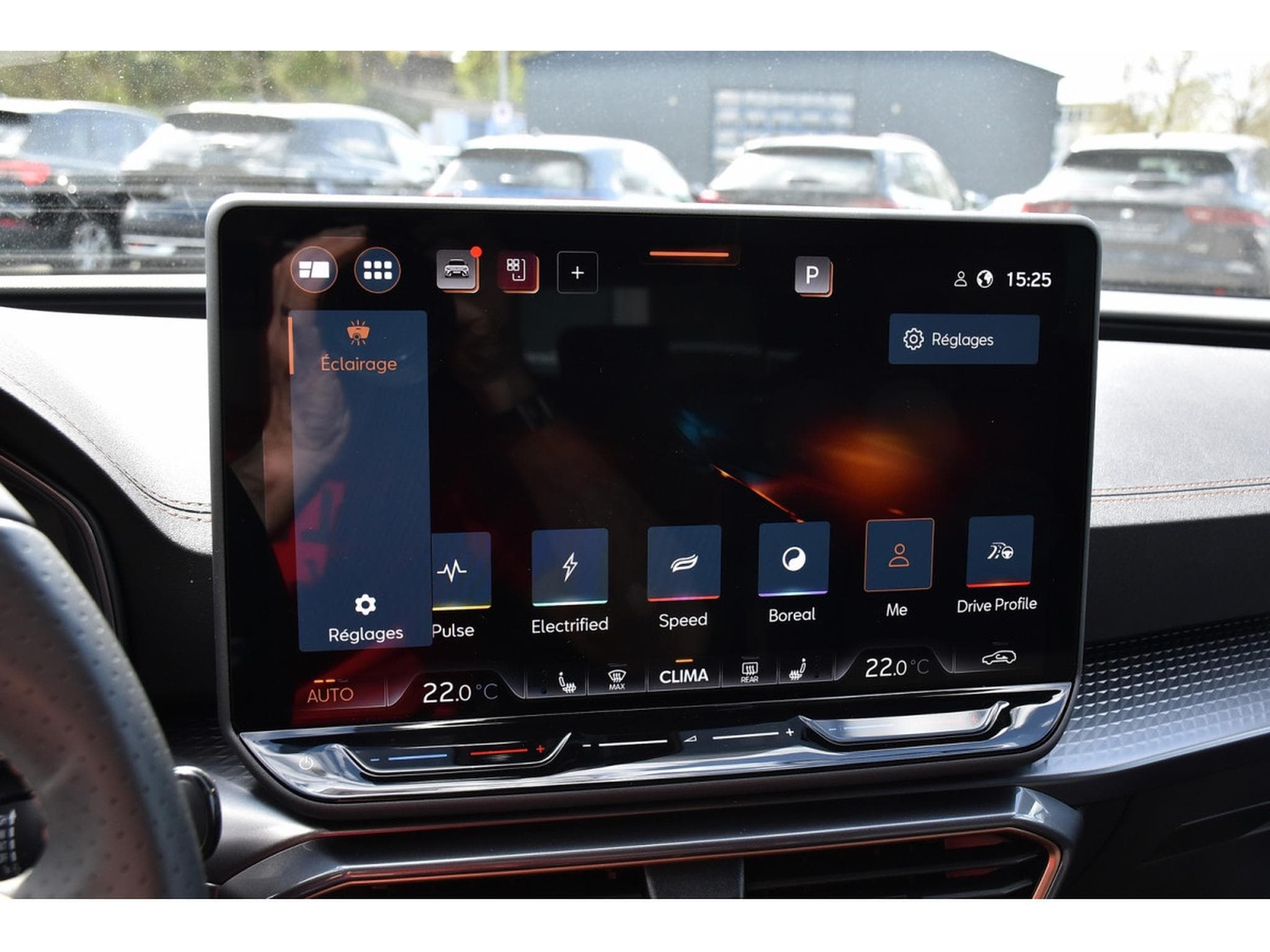 Cupra Leon ST 1.5 eTSI DSG ACC LANE CAM SG CHFF NEUVE (2026) - Foto 17