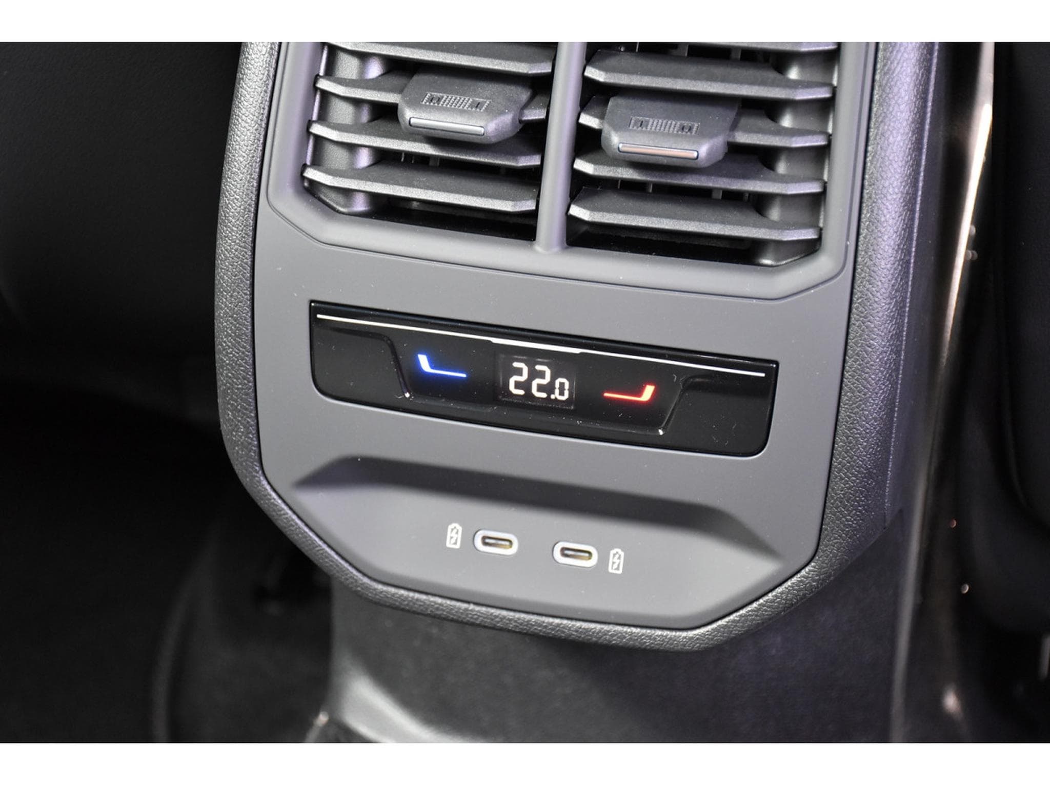 Cupra Leon ST 1.5 eTSI DSG ACC LANE CAM SG CHFF NEUVE (2026) - Foto 25