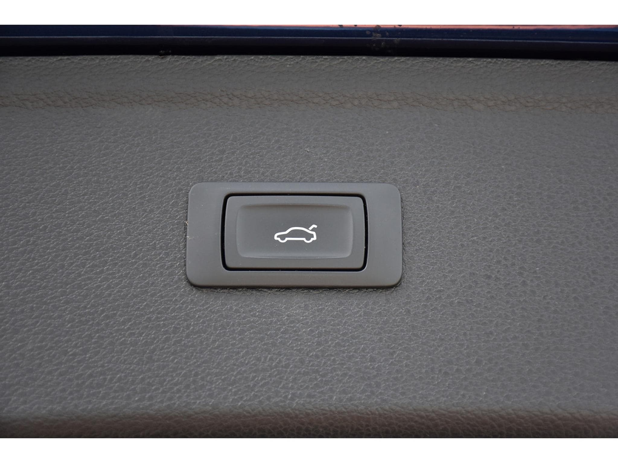 Audi Q5 35 TDI Advanced S-Tronic CUIR GPS LANE ATT RMQ 1° MAIN (2024) - Foto 23