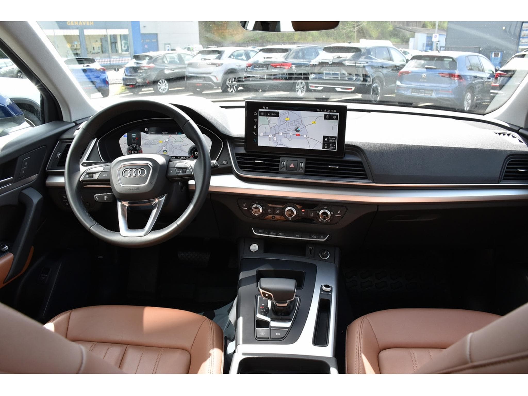 Audi Q5 35 TDI Advanced S-Tronic CUIR GPS LANE ATT RMQ 1° MAIN (2024) - Foto 9