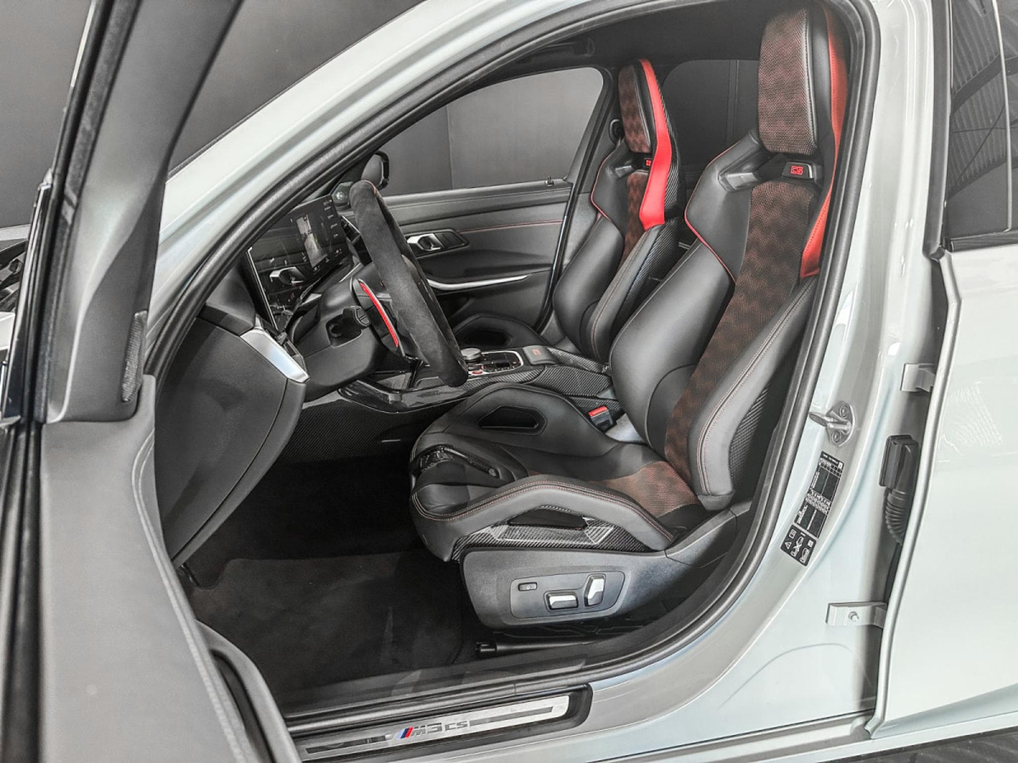 BMW M3 Limousine CS/ 50 JAHRE/KEYLESS/20/HEAD UP/CARBON (2023) - Photo 18