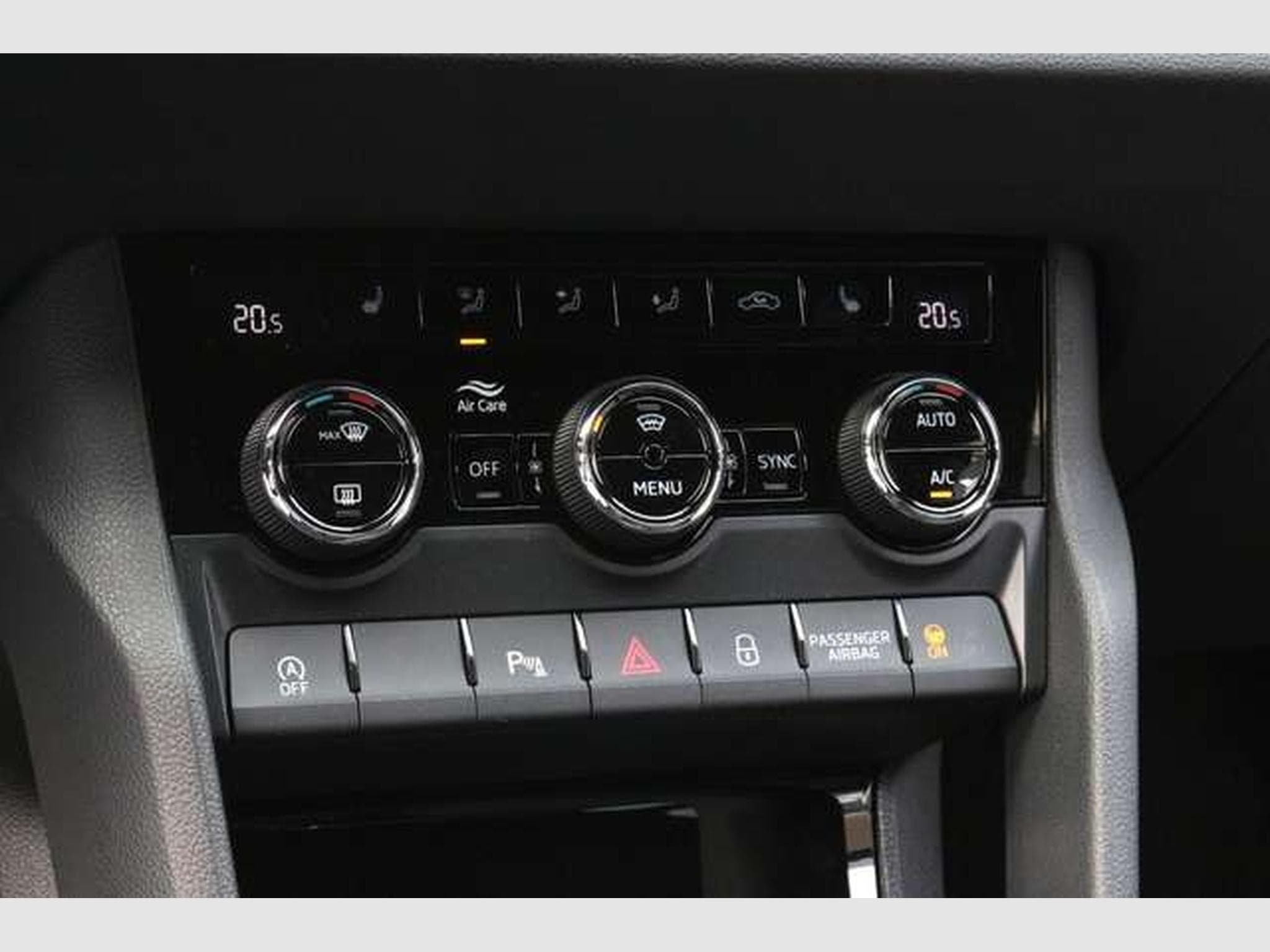 Skoda Karoq Sportline DSG/ACC/Matrix/AHK/Side/5-J Gara (2026) - Photo 8