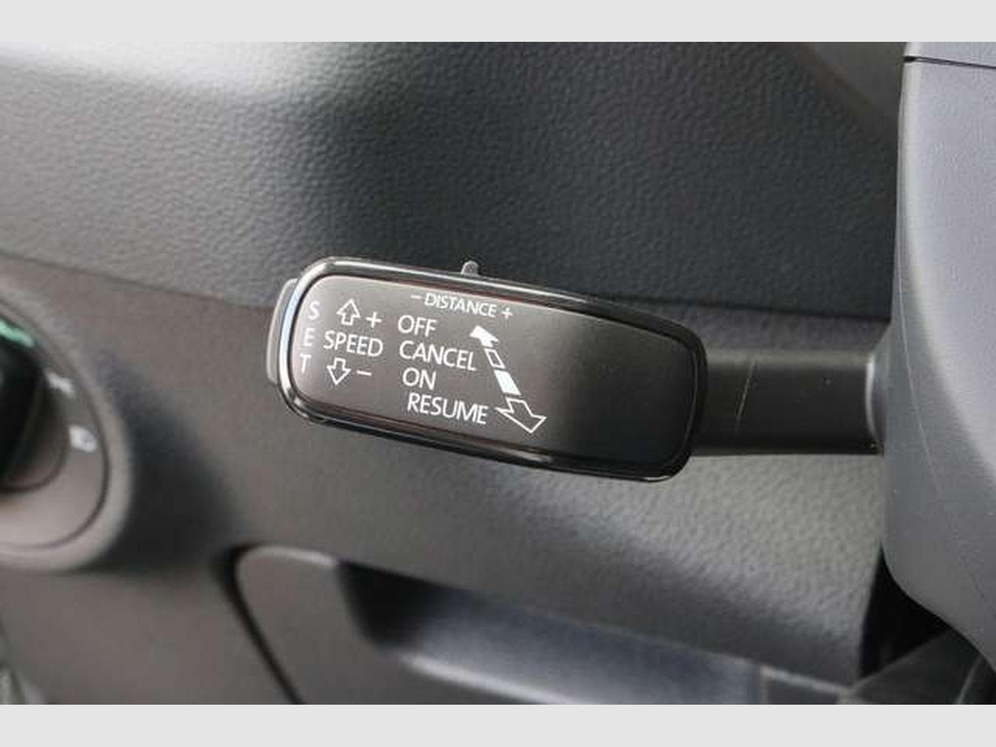 Skoda Karoq Sportline DSG/ACC/Matrix/AHK/Side/5-J Gara (2026) - Photo 6