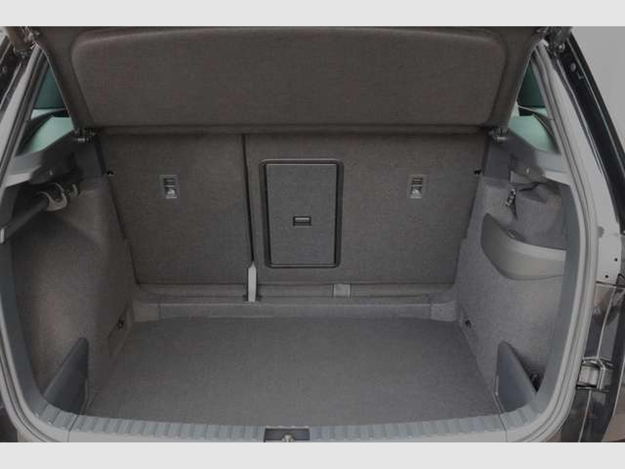 Skoda Karoq Sportline DSG/ACC/Matrix/AHK/Side/5-J Gara (2026) - Photo 29