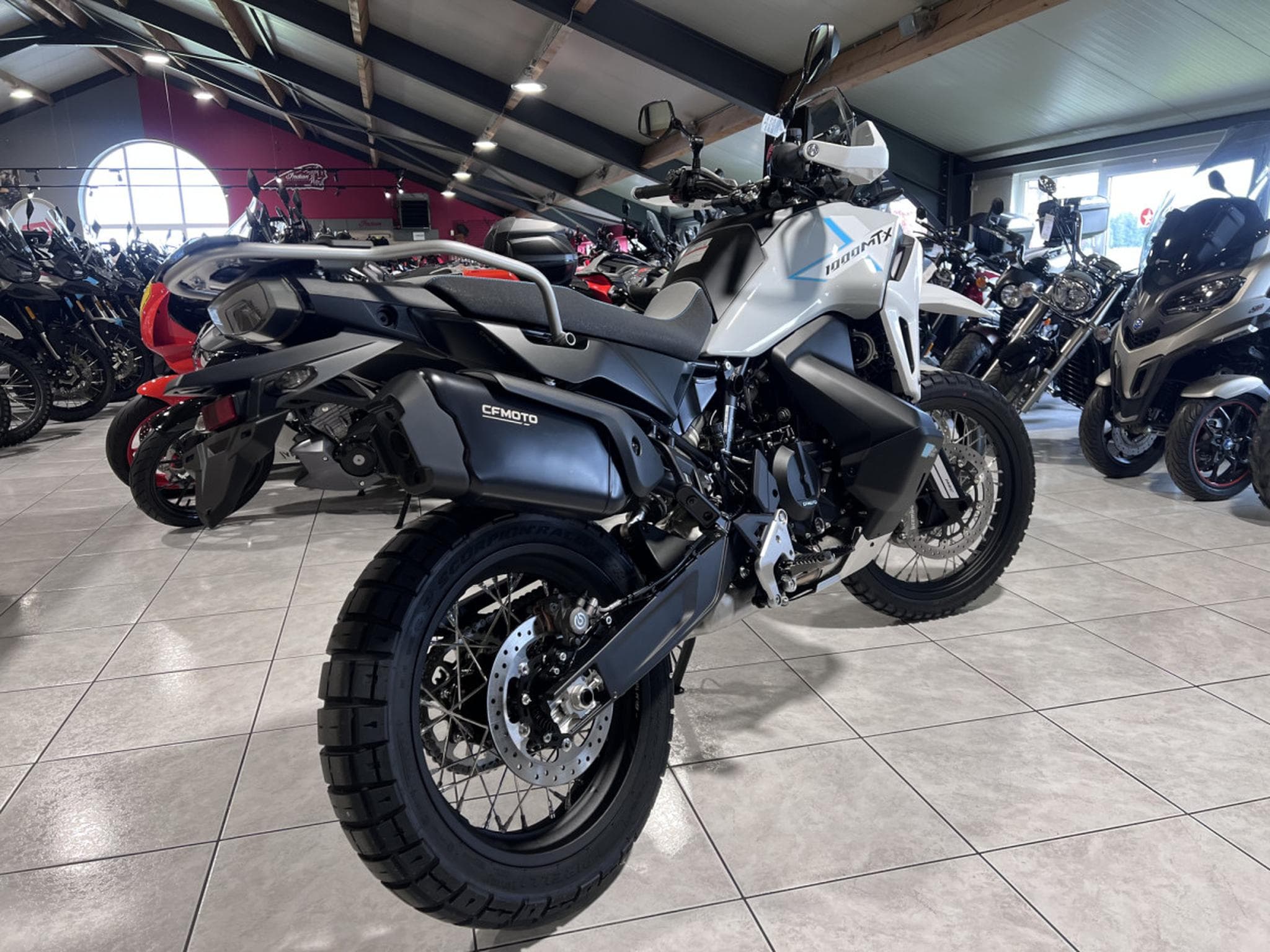 CF Moto 1000 MT-X (2026) - Photo 3