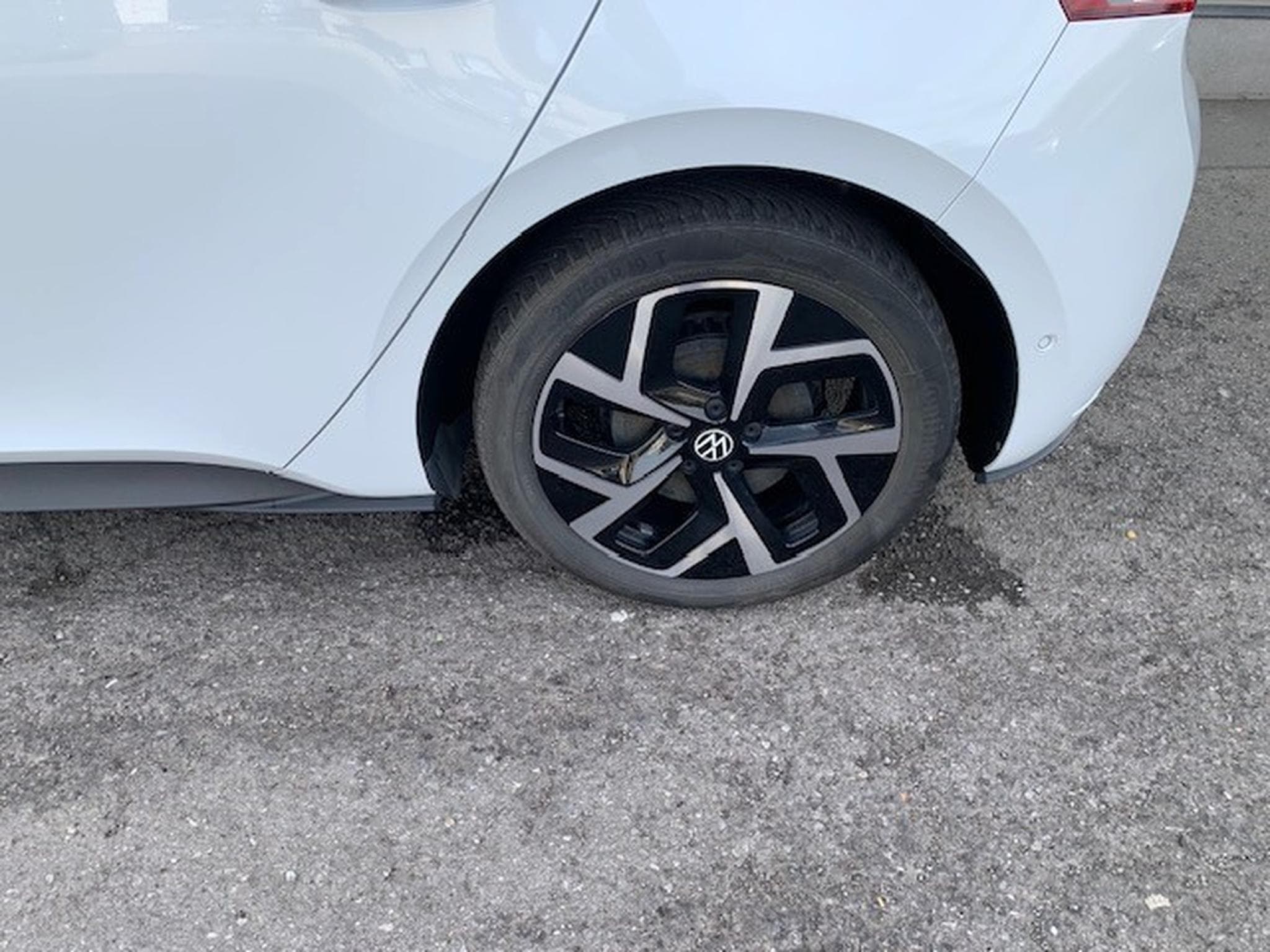 VW ID.3 PA PRO PRO 150KW / 58kWh (2024) - Photo 4