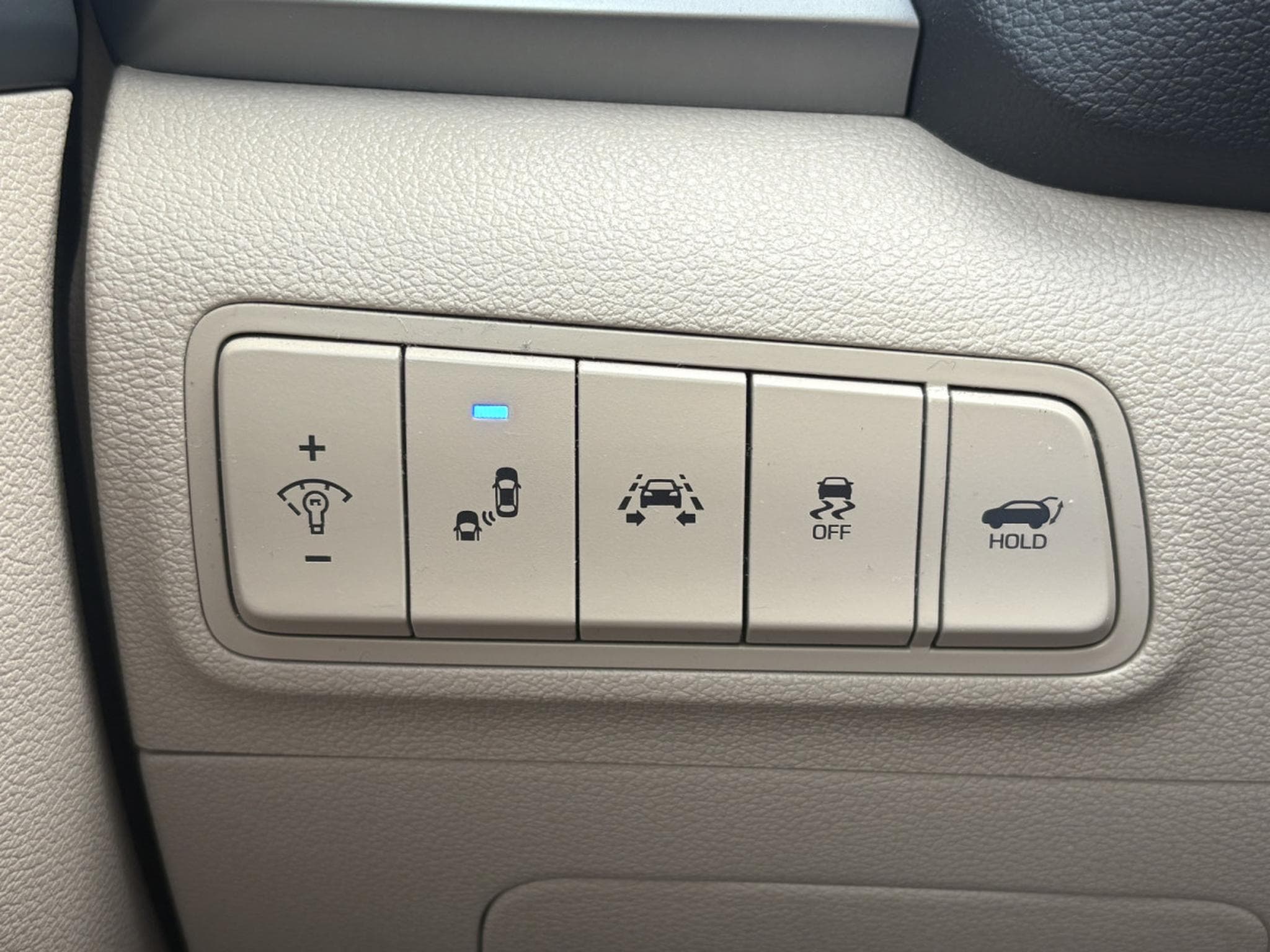 Hyundai Tucson 1.7 CRDI EXECUTIVE AUTO (2018) - Foto 12