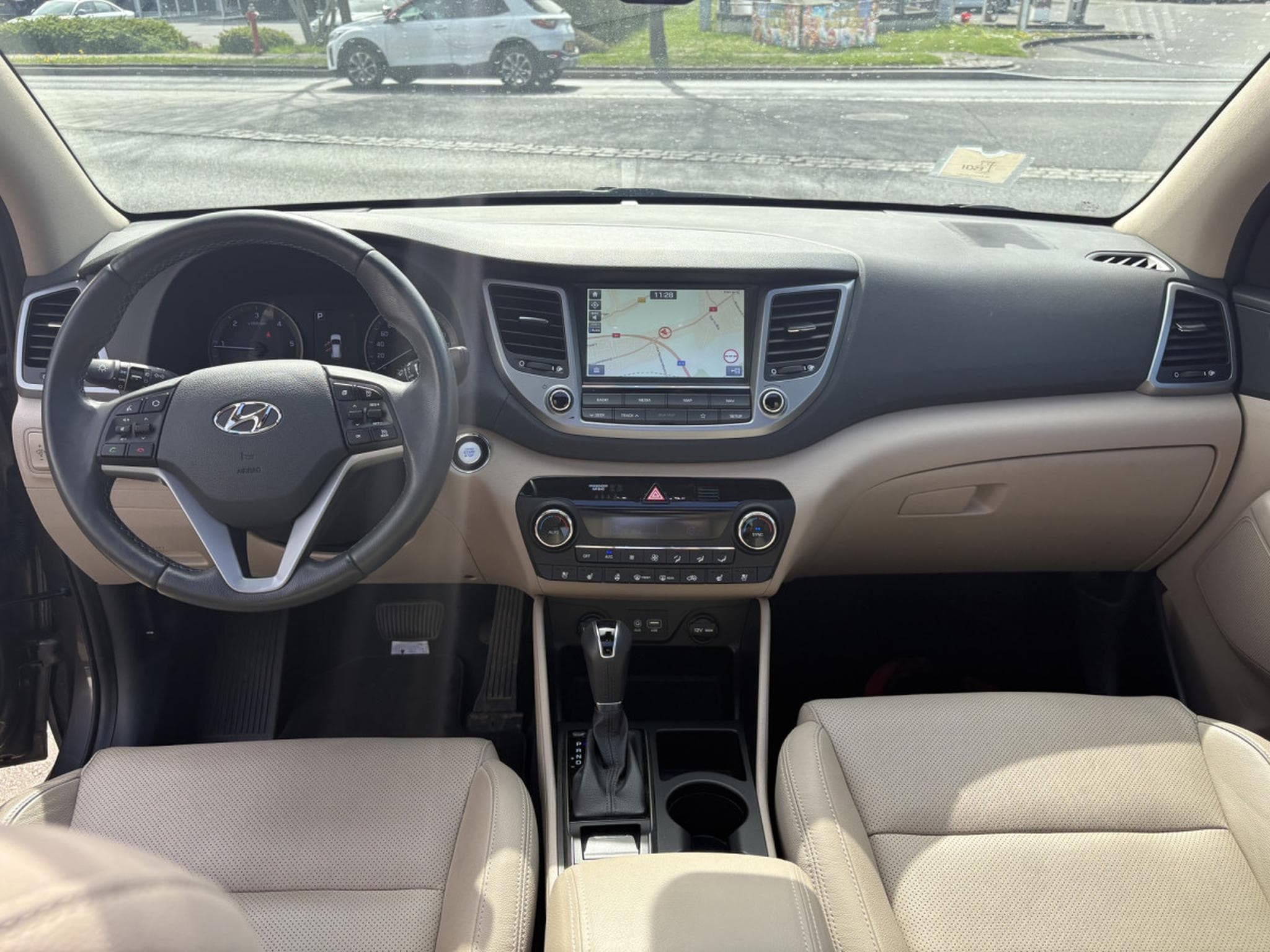 Hyundai Tucson 1.7 CRDI EXECUTIVE AUTO (2018) - Foto 3