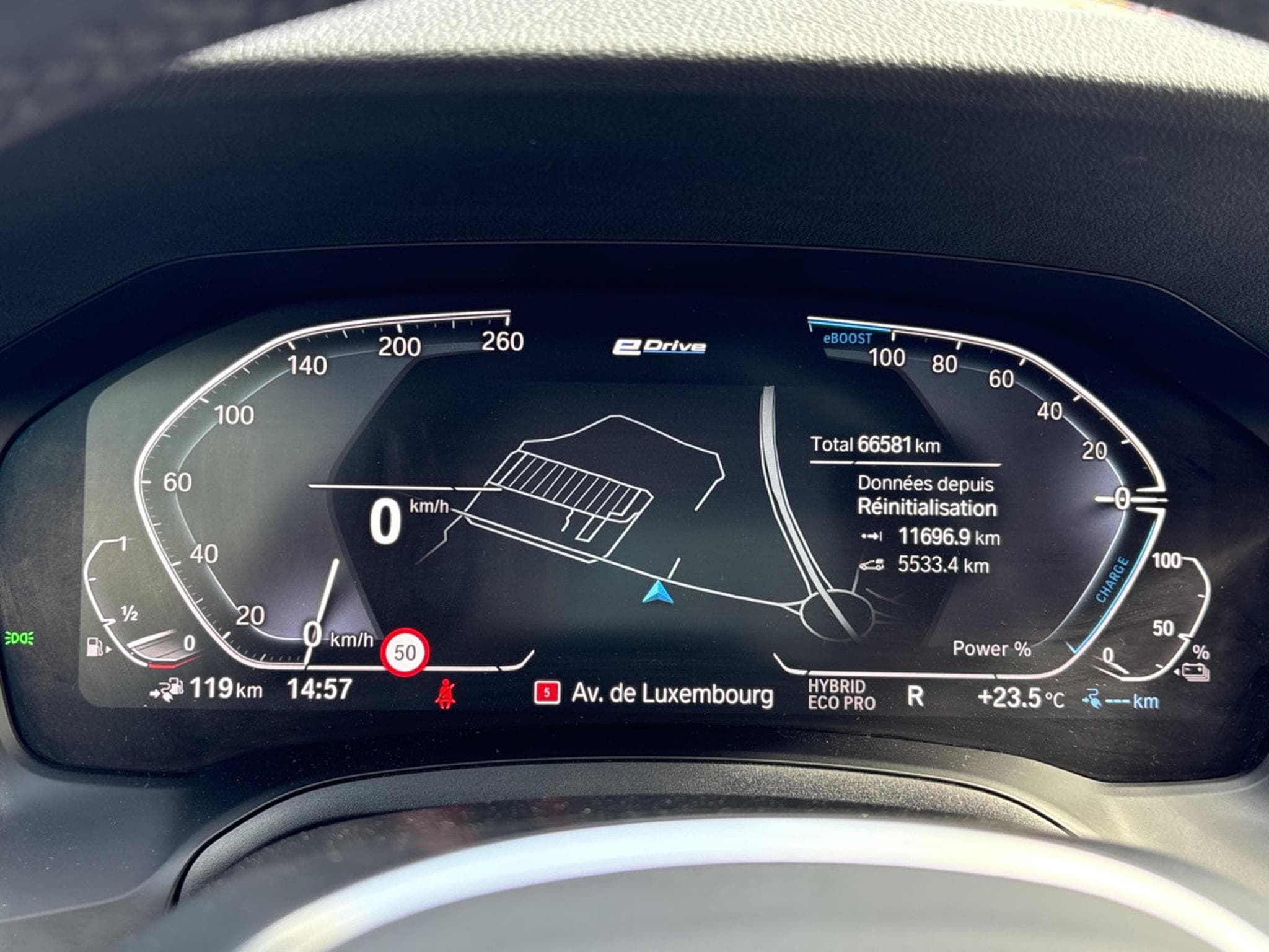 BMW 330 e TOURING 292CV PHEV INDIVIDUAL (2021) - Foto 16