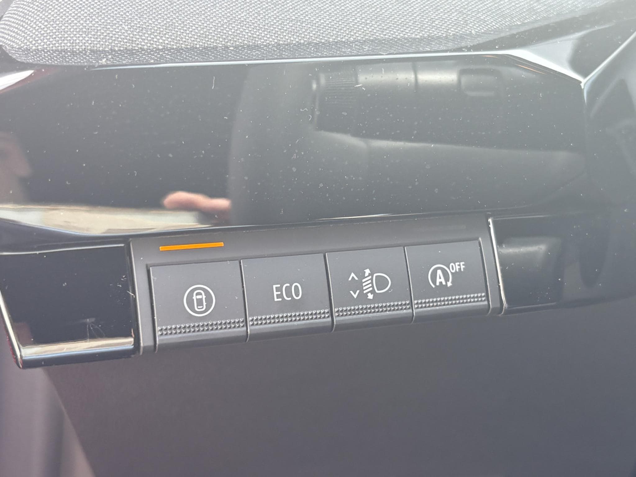 Renault Clio VI 115 TCE (2026) - Foto 10