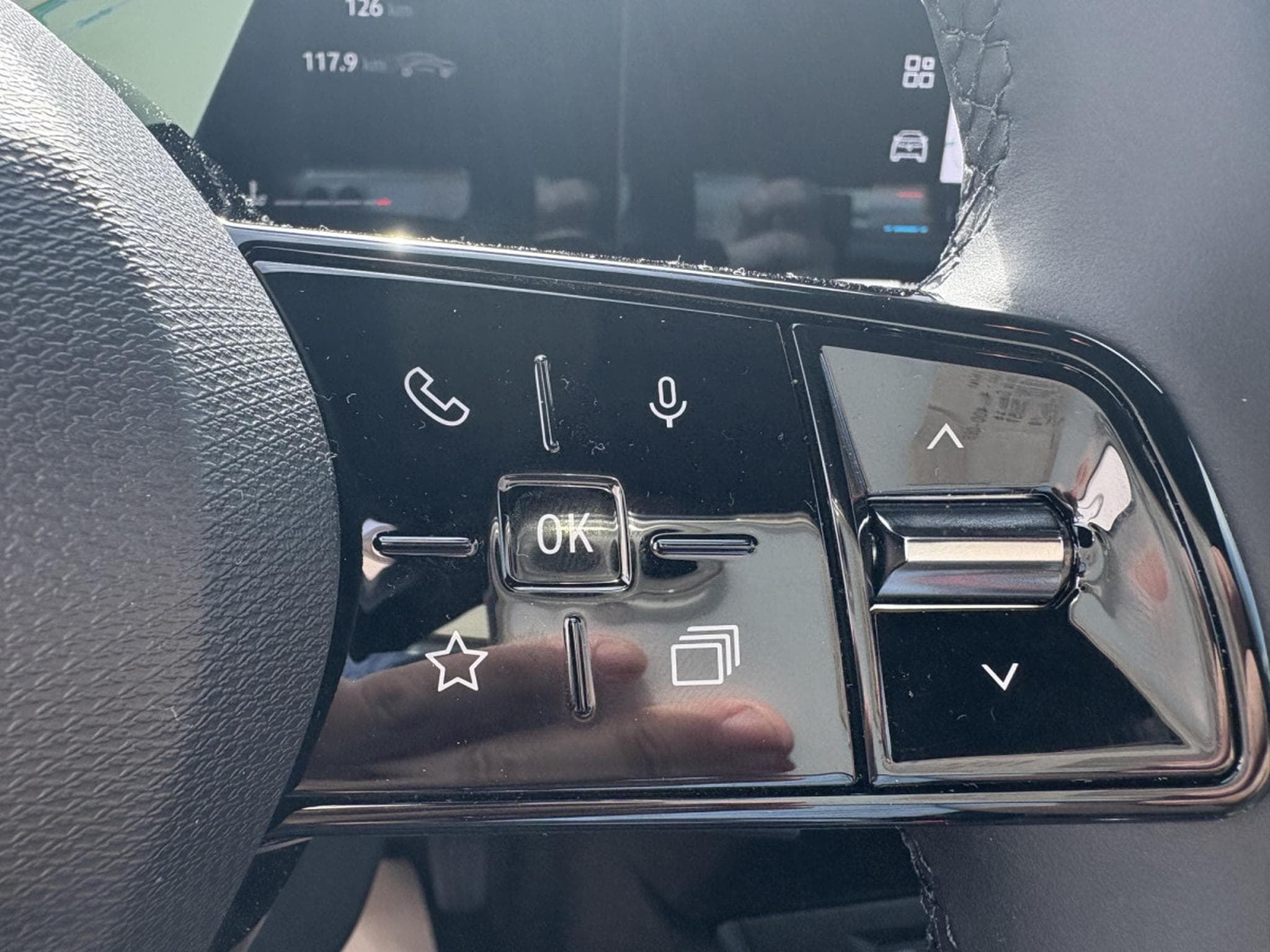 Renault Clio VI 115 TCE (2026) - Foto 12