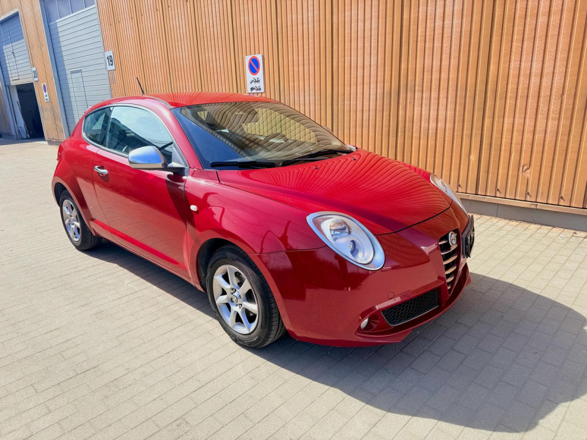 Alfa-Romeo Mito 1.4i Turismo clim (2012) - Foto 2