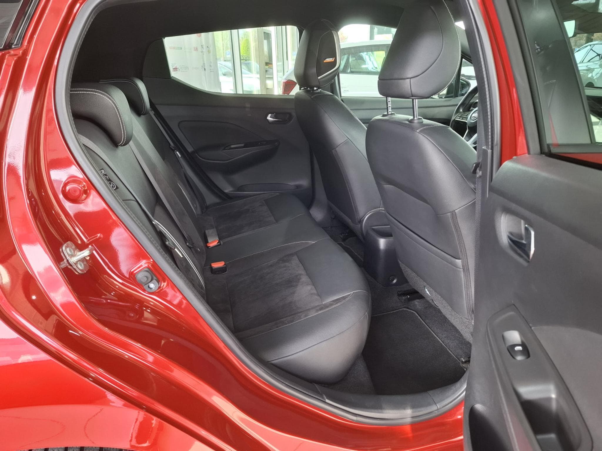 Nissan Micra N-Sport, CarPlay, CAMERA, KEYLESS, CUIR, LED, ALU 17'', BOSE (2022) - Foto 8