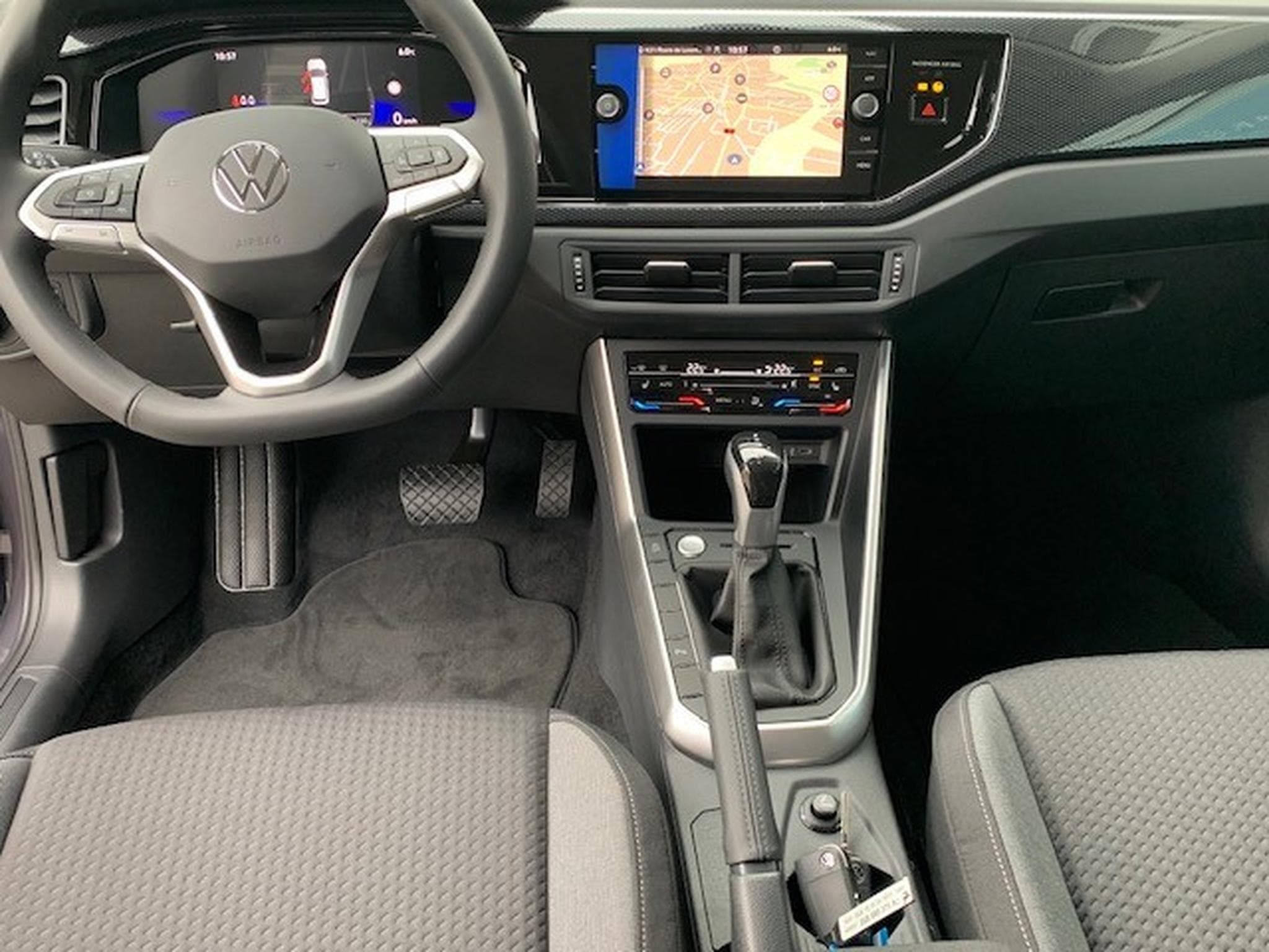 VW Taigo LIFE 1.0TSI 116CV DSG7 (2026) - Photo 3