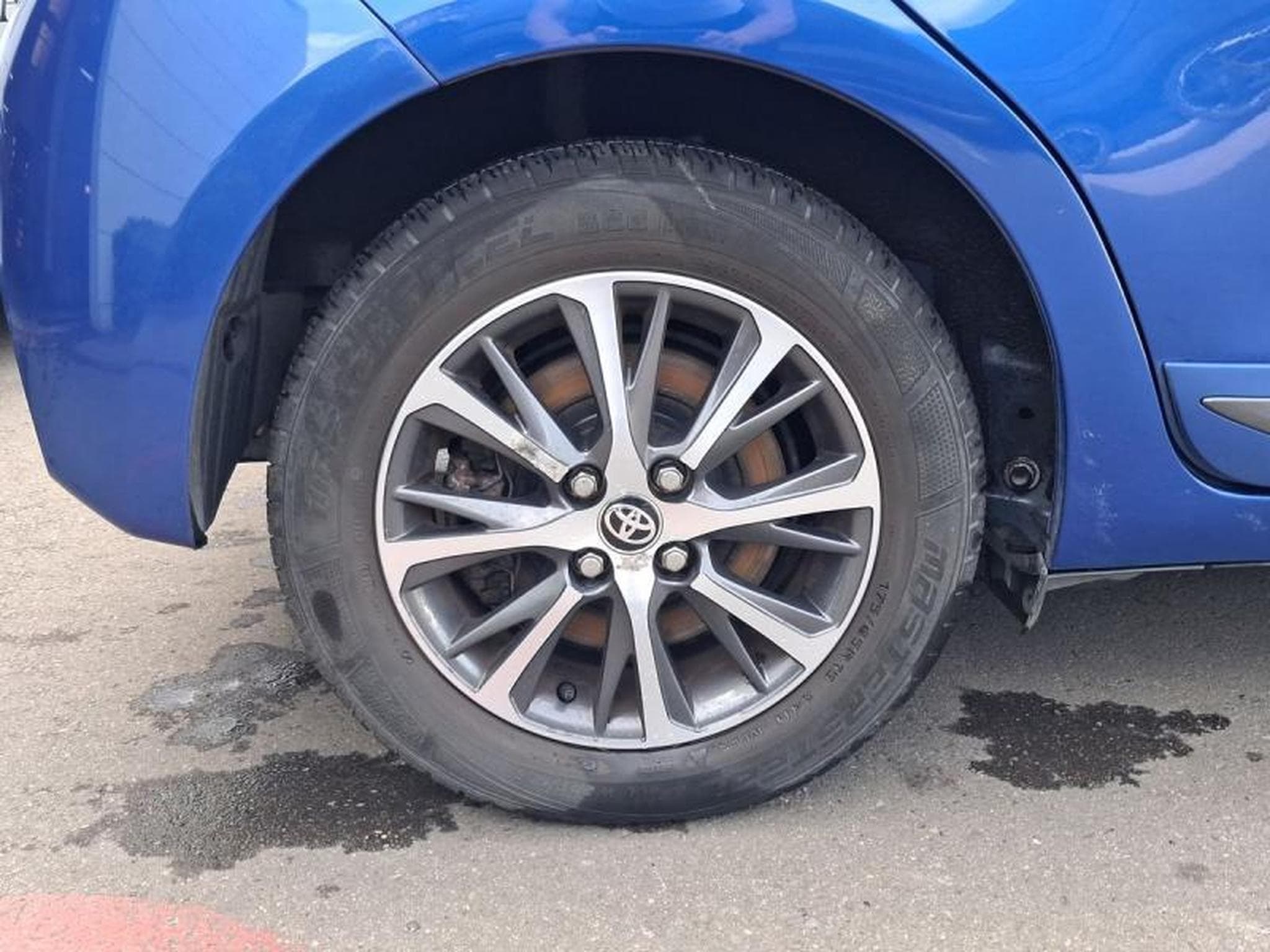 Toyota Yaris Y20 (2019) - Photo 2