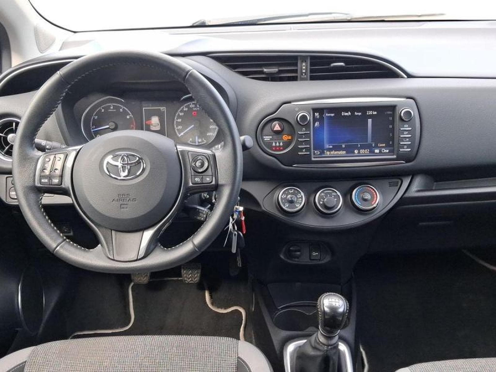 Toyota Yaris Y20 (2019) - Photo 4
