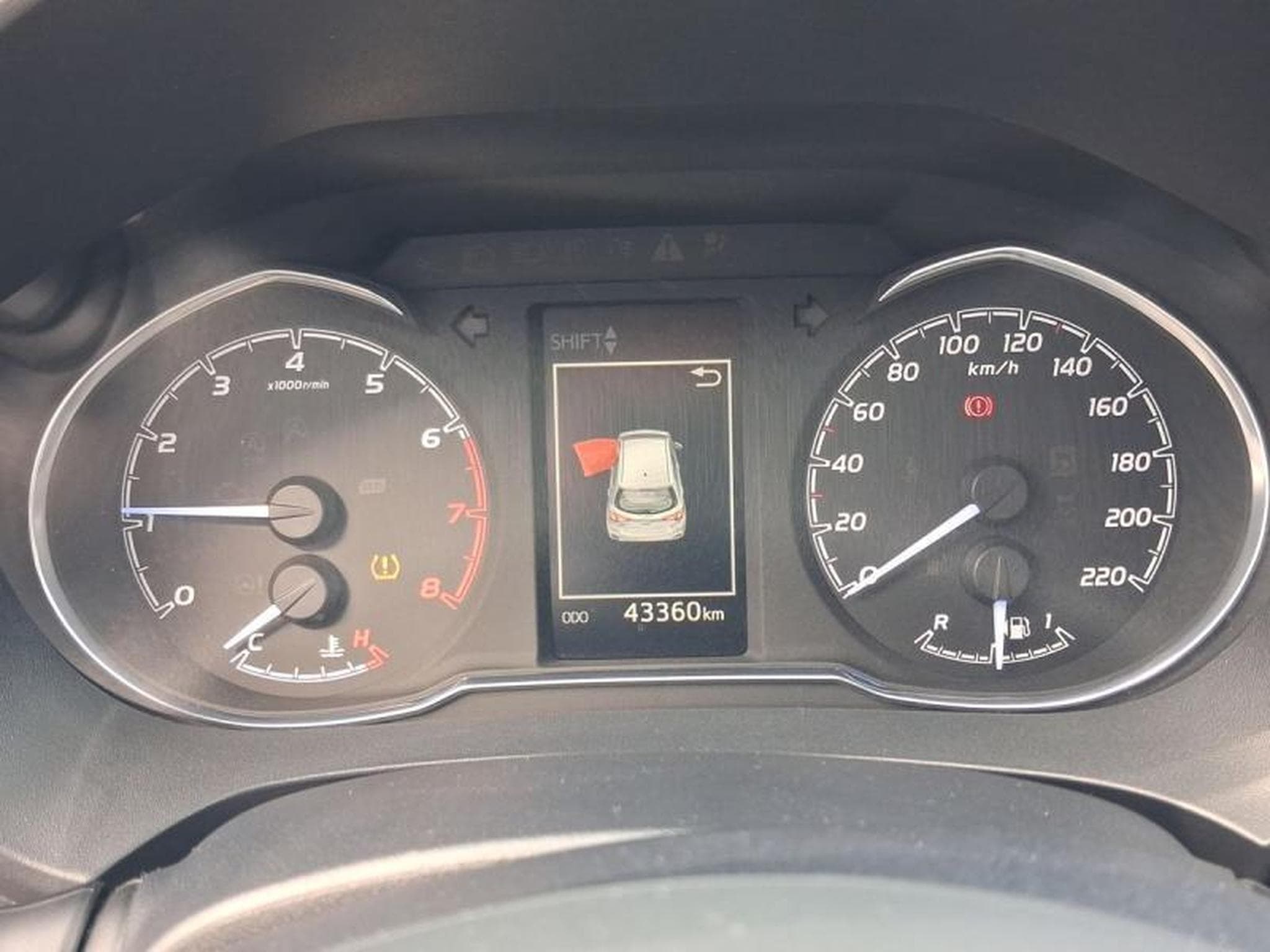 Toyota Yaris Y20 (2019) - Photo 6