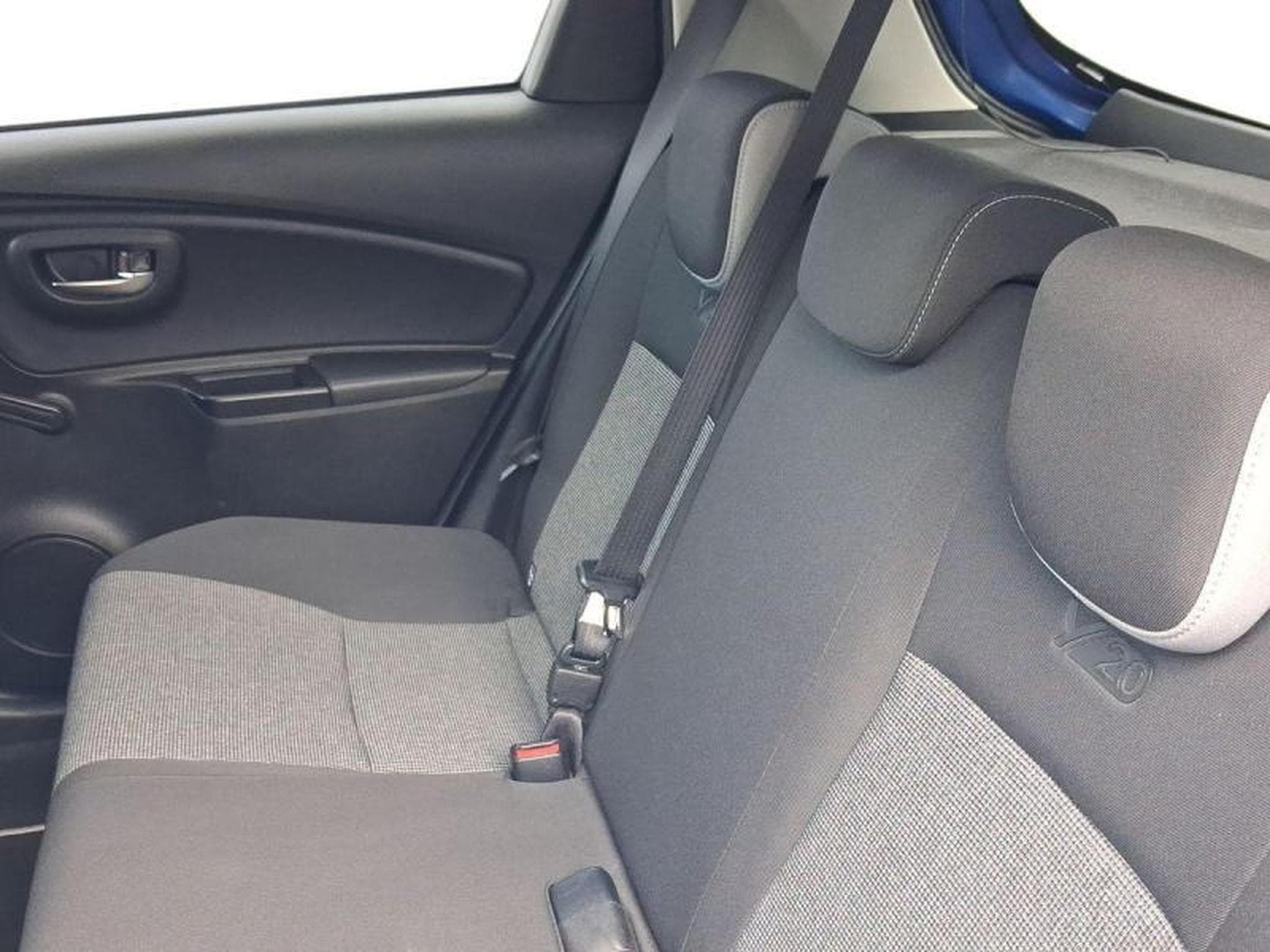 Toyota Yaris Y20 (2019) - Photo 7