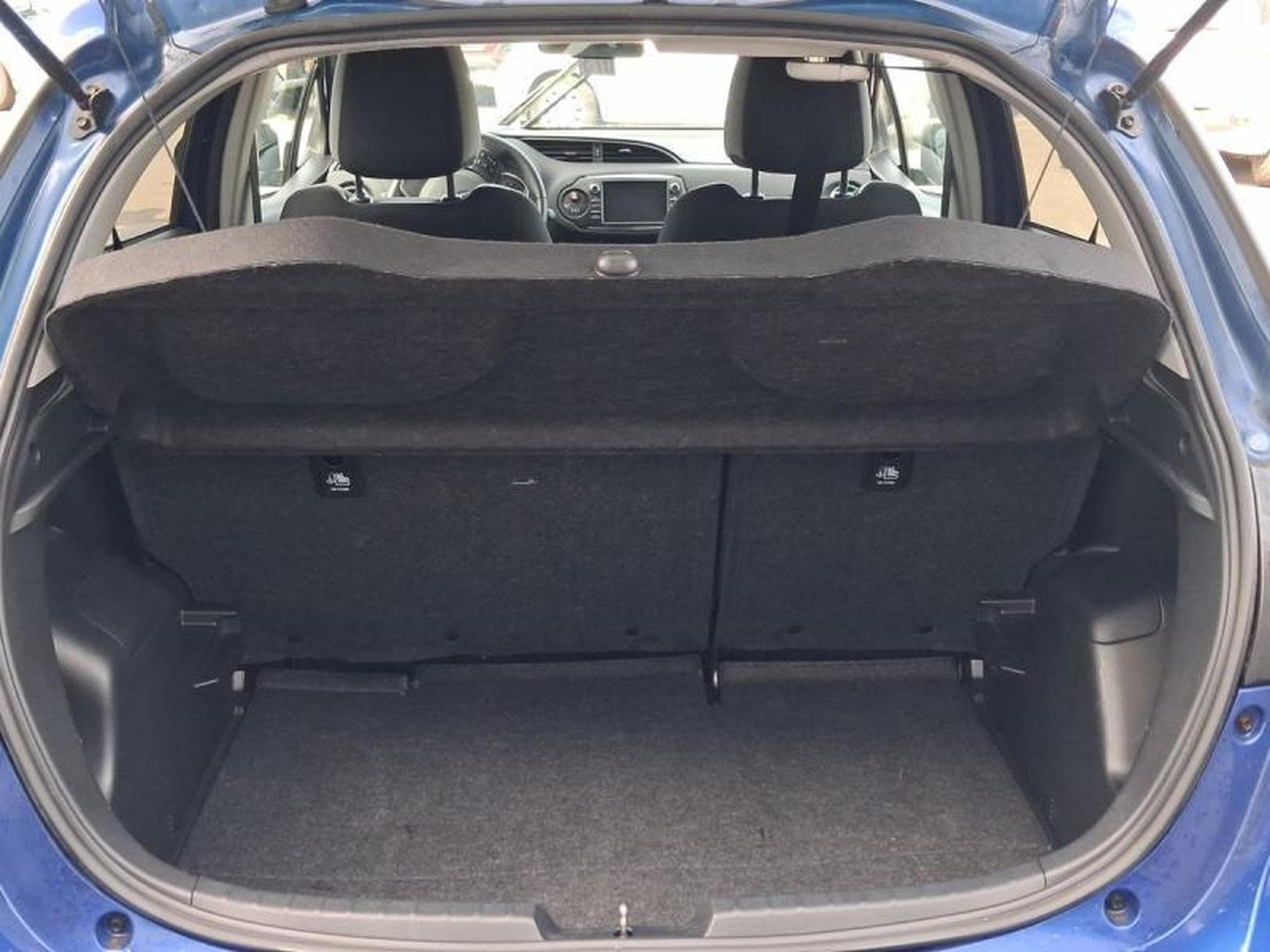 Toyota Yaris Y20 (2019) - Photo 8